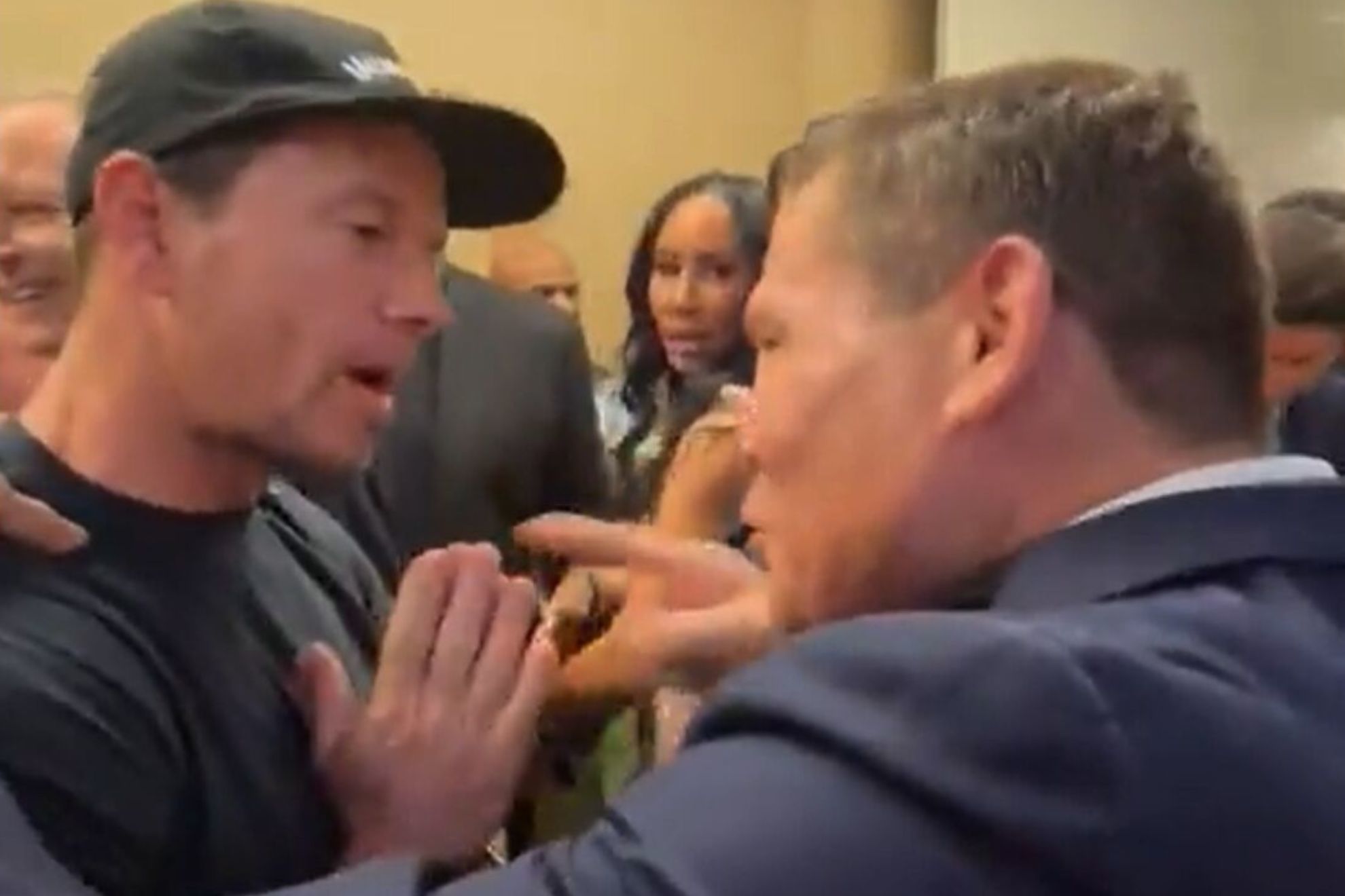 Julio Cesar Chavez greets Mark Wahlberg, asks him to produce his biopic