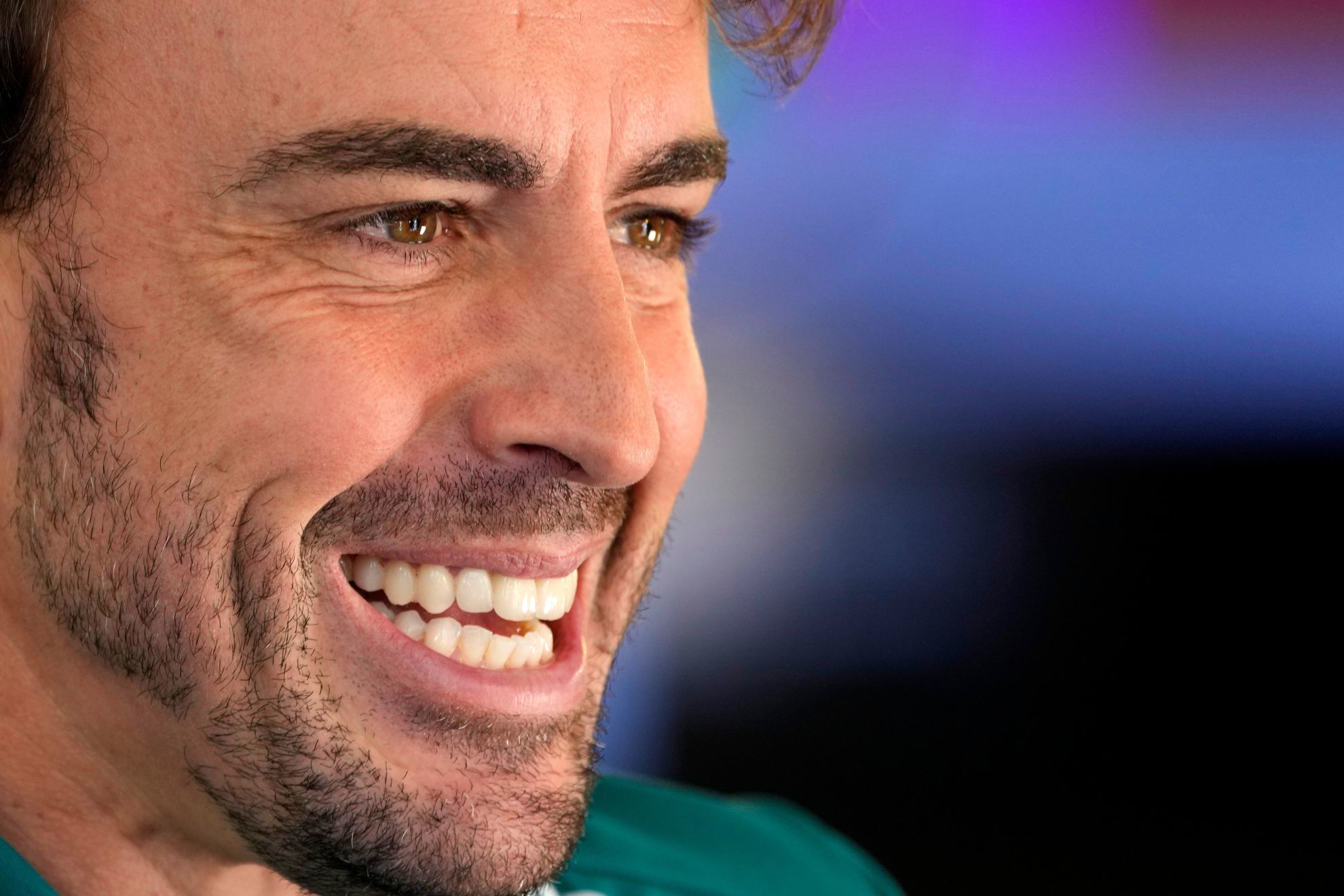 Fernando Alonso is having too much fun with the Taylor Swift dating rumors