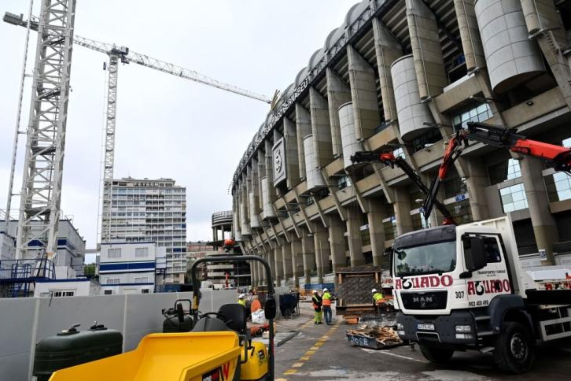 El Bernabu y el Camp Nou, separados por 100 millones: qu estadio ser ms caro?
