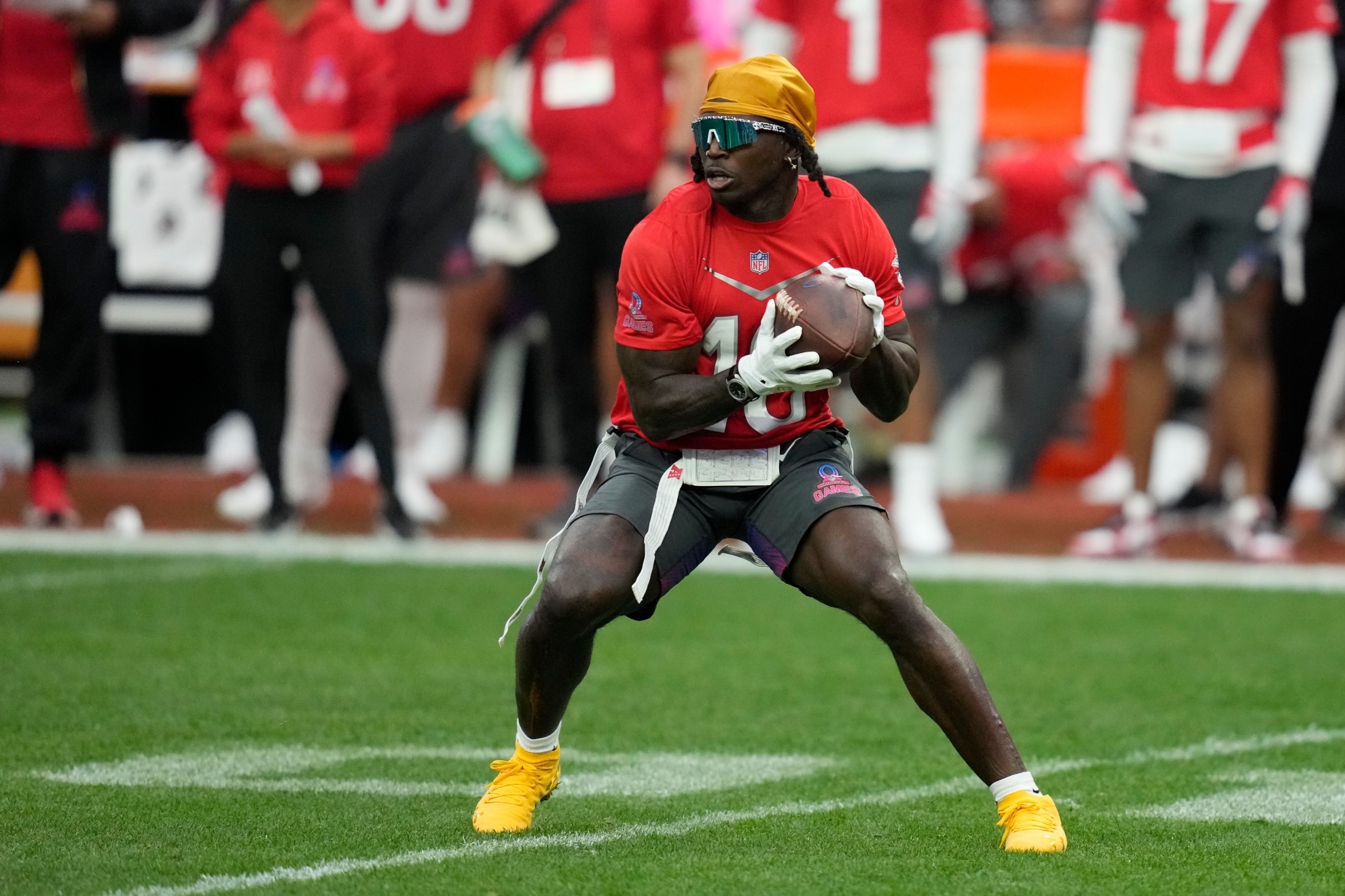 Tyreek Hill getting ready for the Pro Bowl.