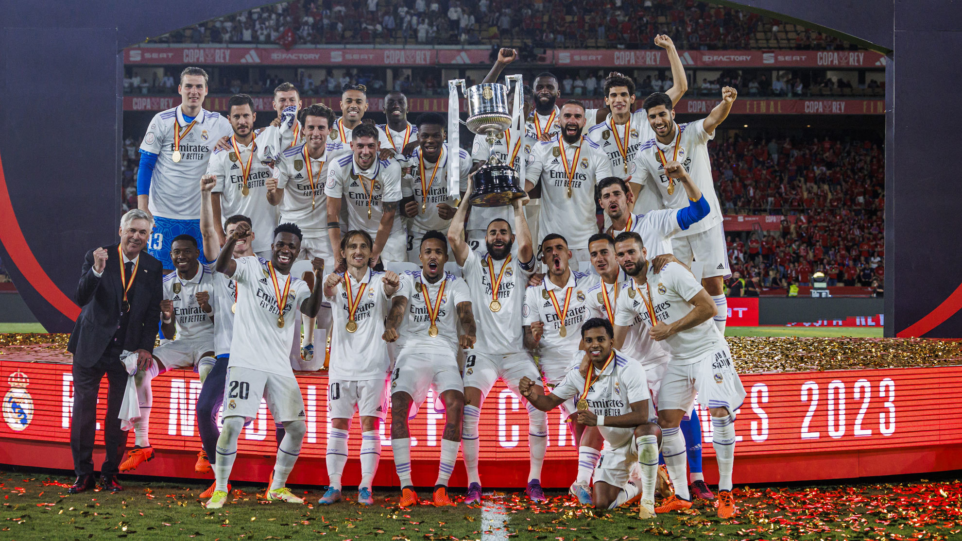 Vinicius y Rodrygo coronan al Real Madrid