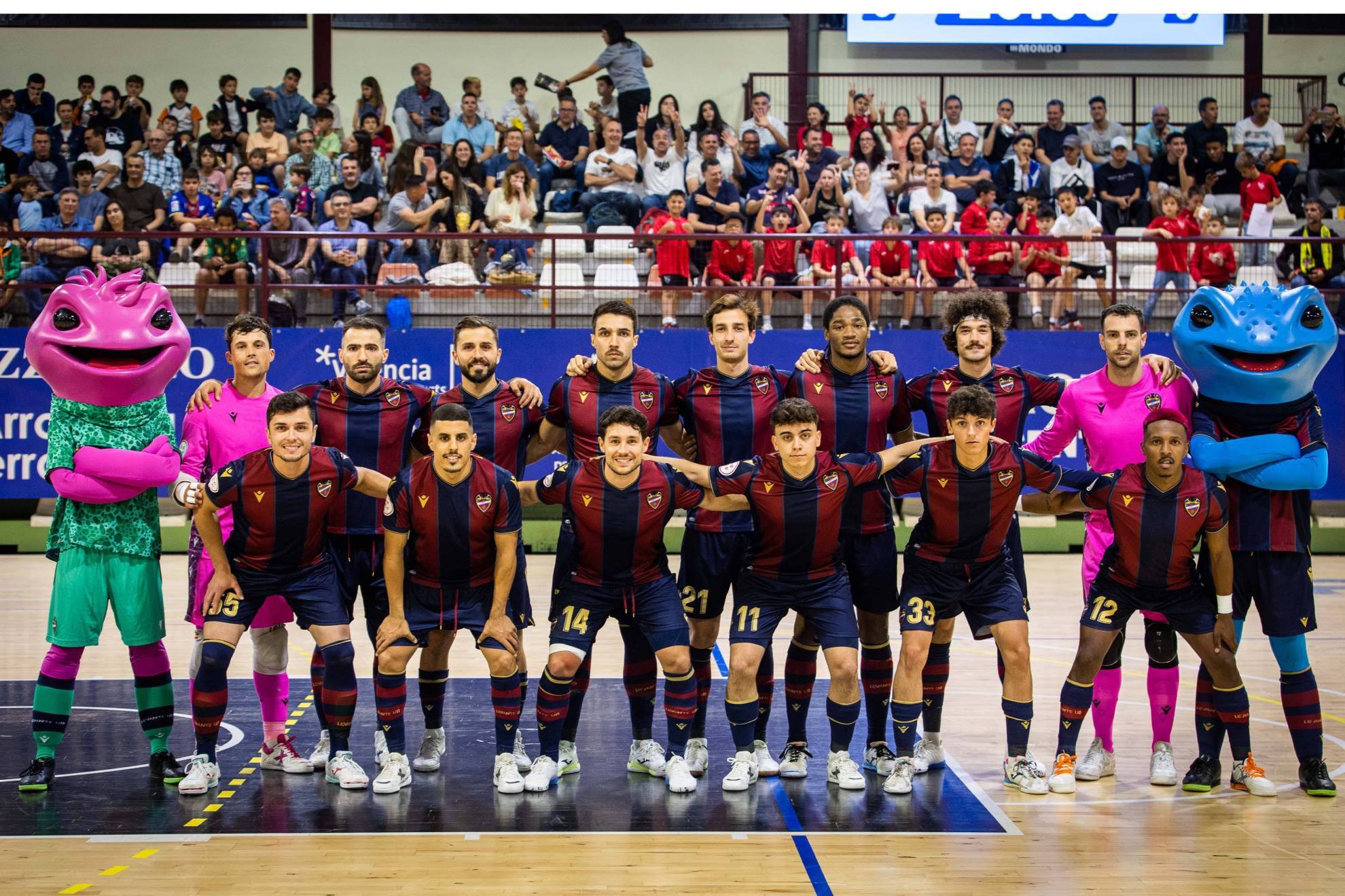 Formación de lLevante U.D. que se enfrentó al BeSoccer UMA Antequera en el, de momento, último partido de los granotas en Primera Federación Futsal