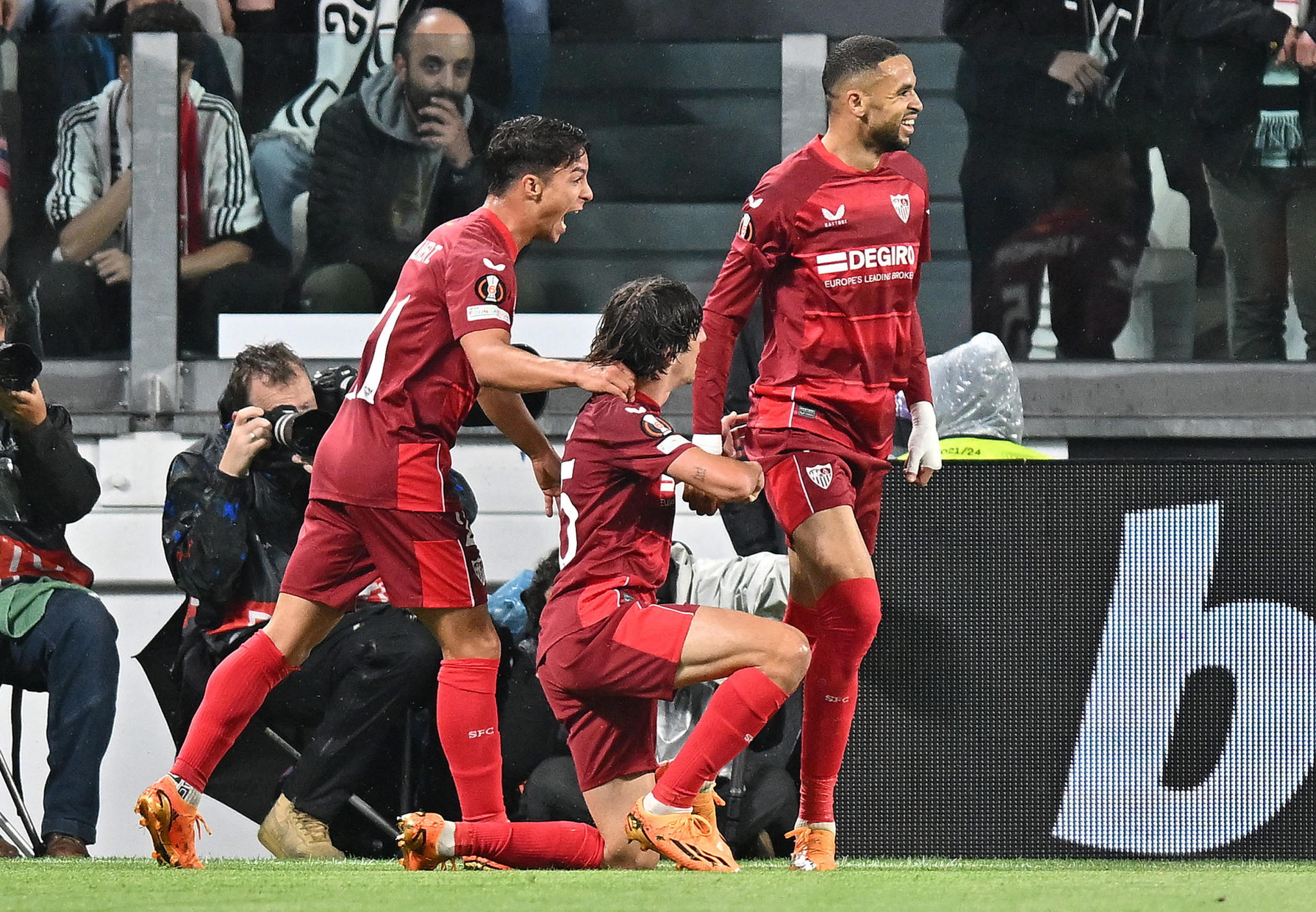 En-Nesyri celebra su gol ante la Juventus.