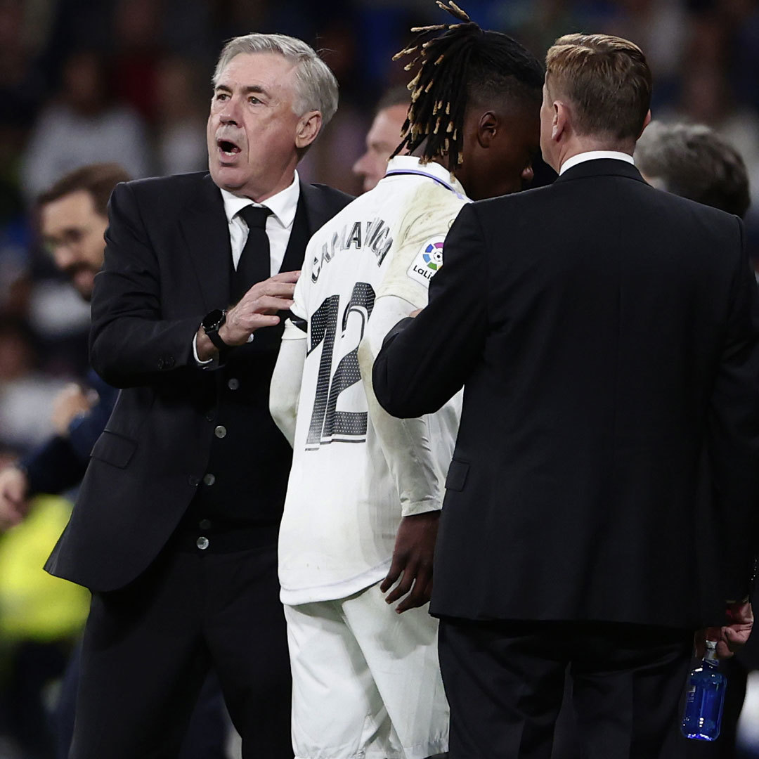Ancelotti rebaja la alarma con Camavinga: "Es slo un golpe"