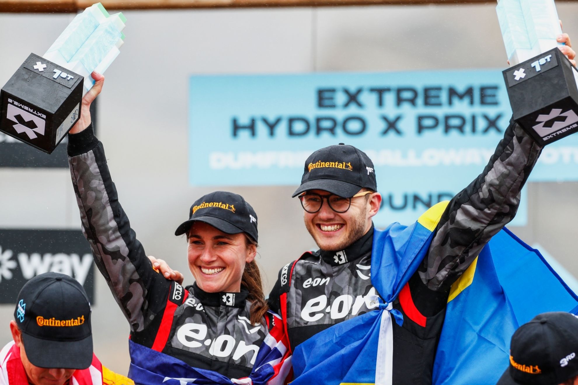 Taylor y Hansen ganan el Hydro X Prix 2 y son los nuevos lderes.