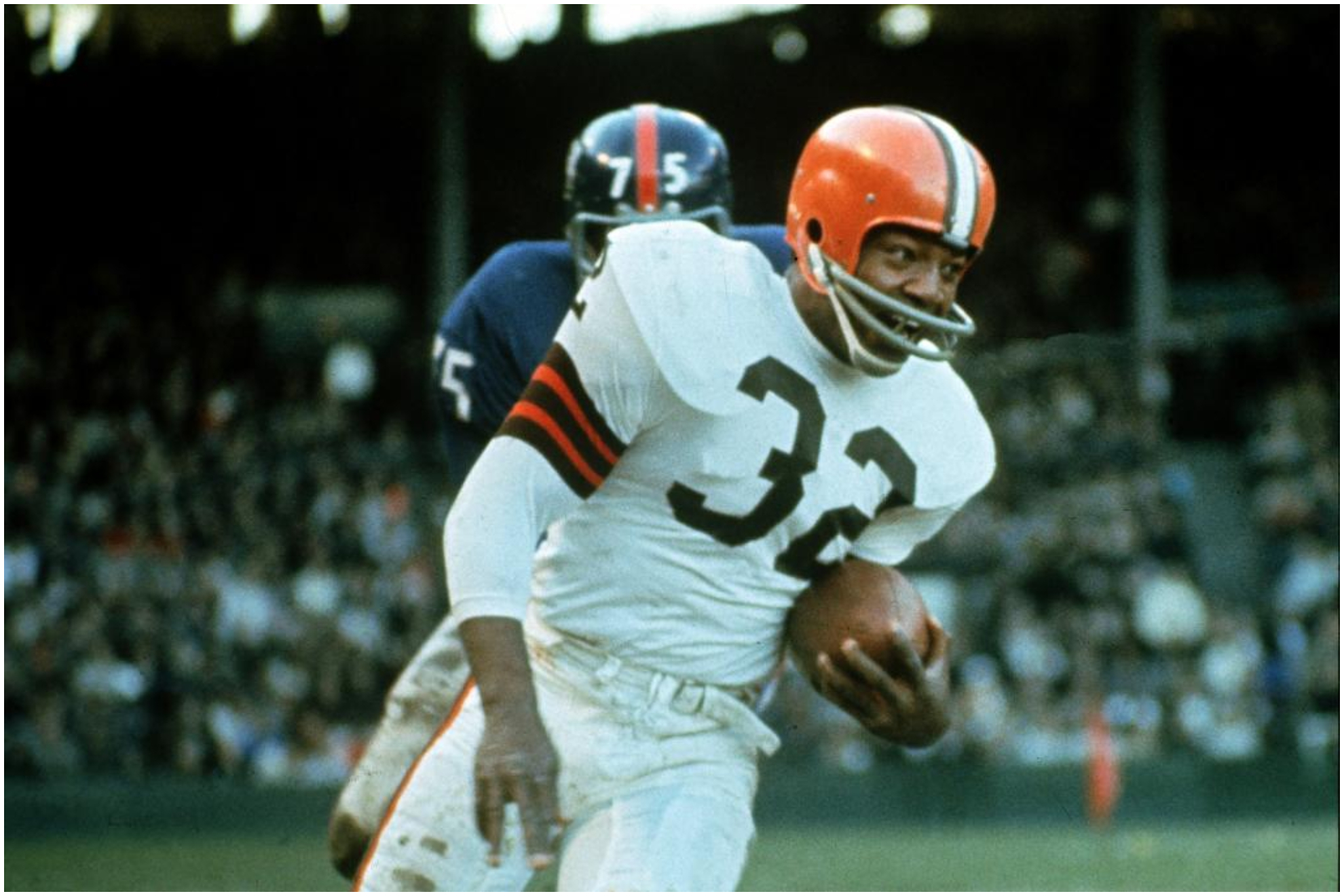 Jim Brown, en un partido con los Cleveland Browns.
