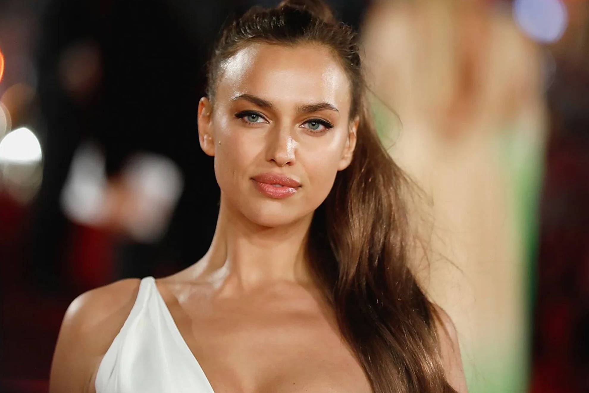 El increble vestido con el que Irina Shayk ha triunfado en Cannes