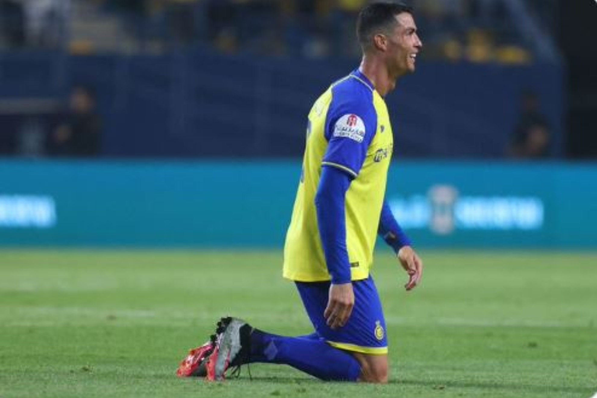 Cristiano Ronaldo culmina la remontada de Al Nassr con un latigazo... y sigue soando con la liga