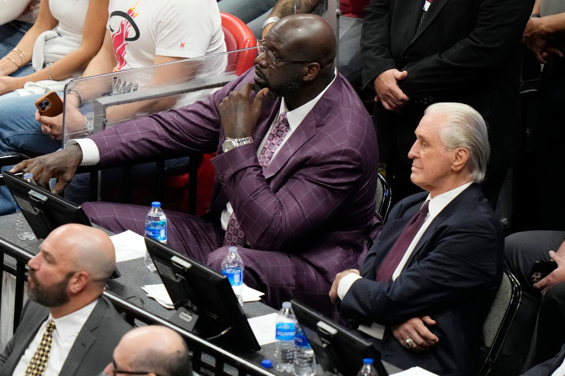 Shaquille O'Neal finally served at former FTX Arena, blames Steph Curry
