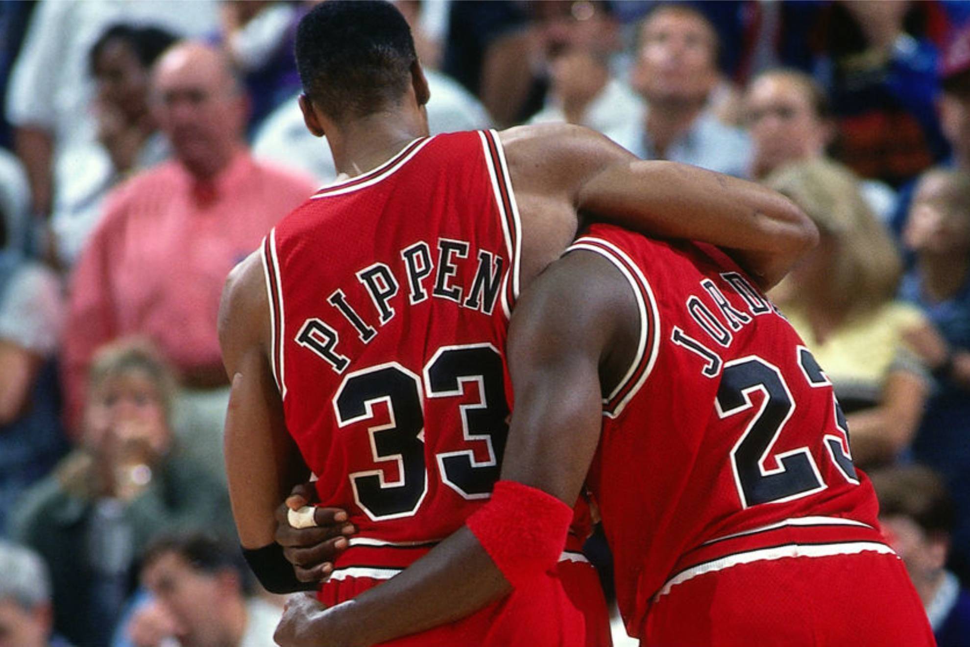 Scottie Pippen carga contra Jordan: Era un jugador horrible