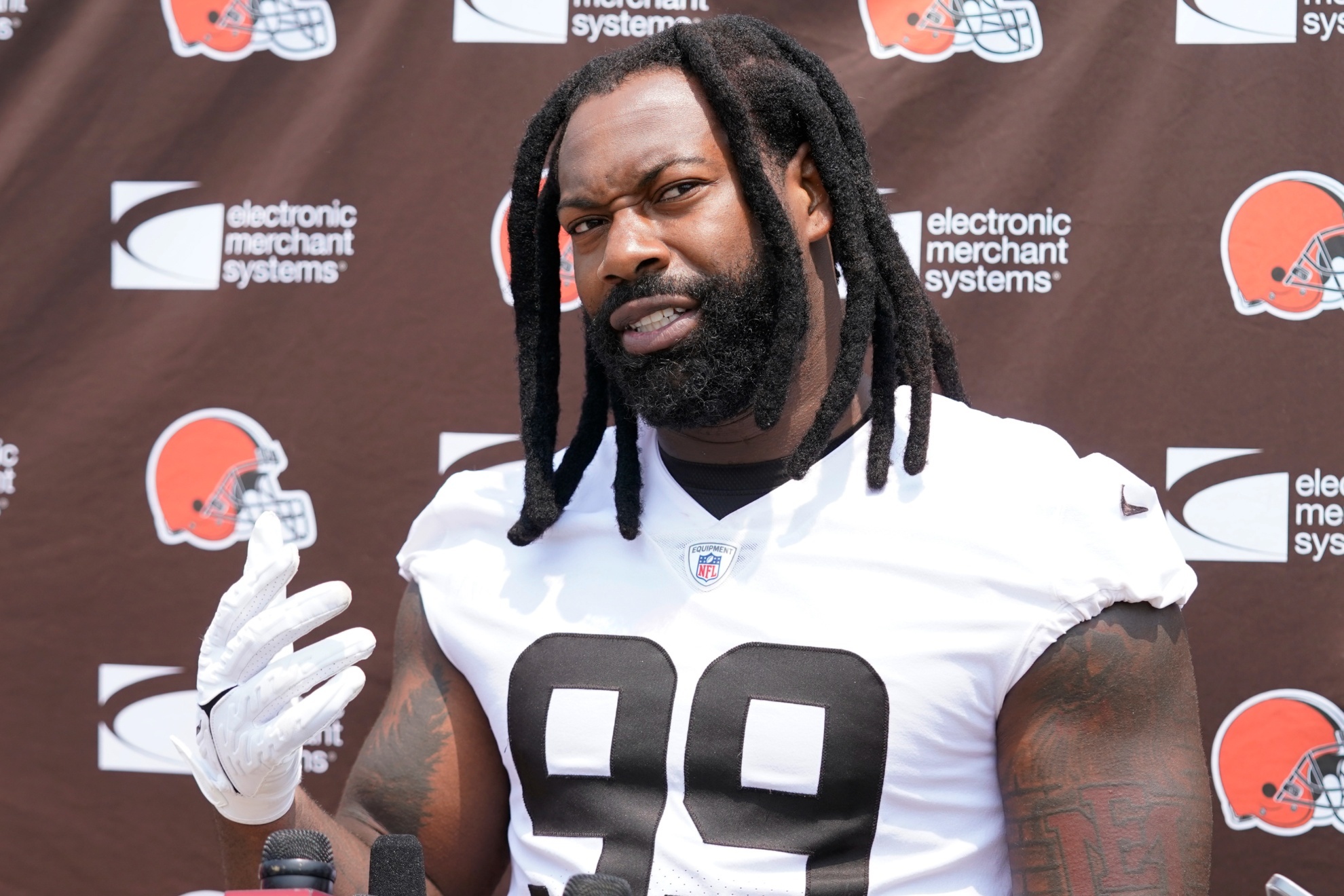 Za'Darius Smith will be playing with the Browns in 2023.
