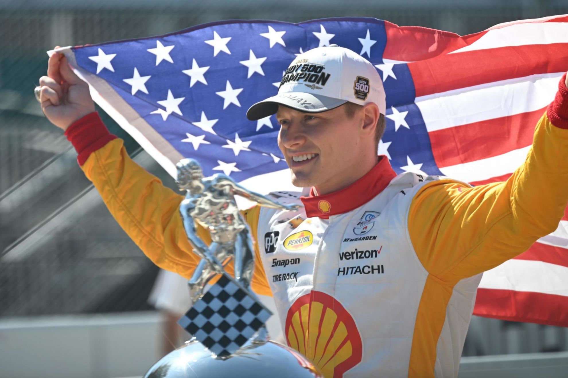 Newgarden ha ganado su primera Indy 500... al duodcimo intento.