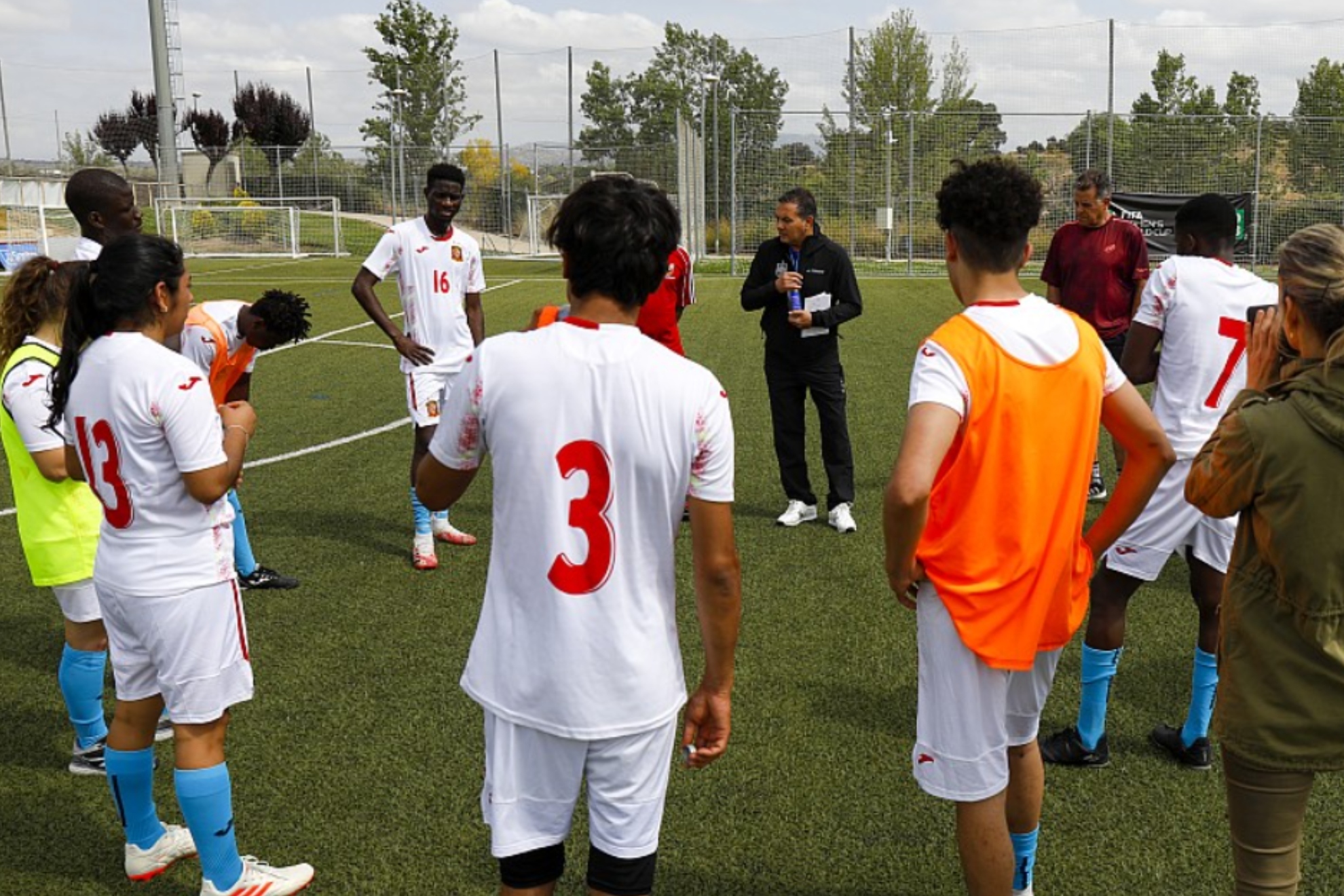 La Selección Española de refugiados comienza el camino hacia la Unity Euro Cup