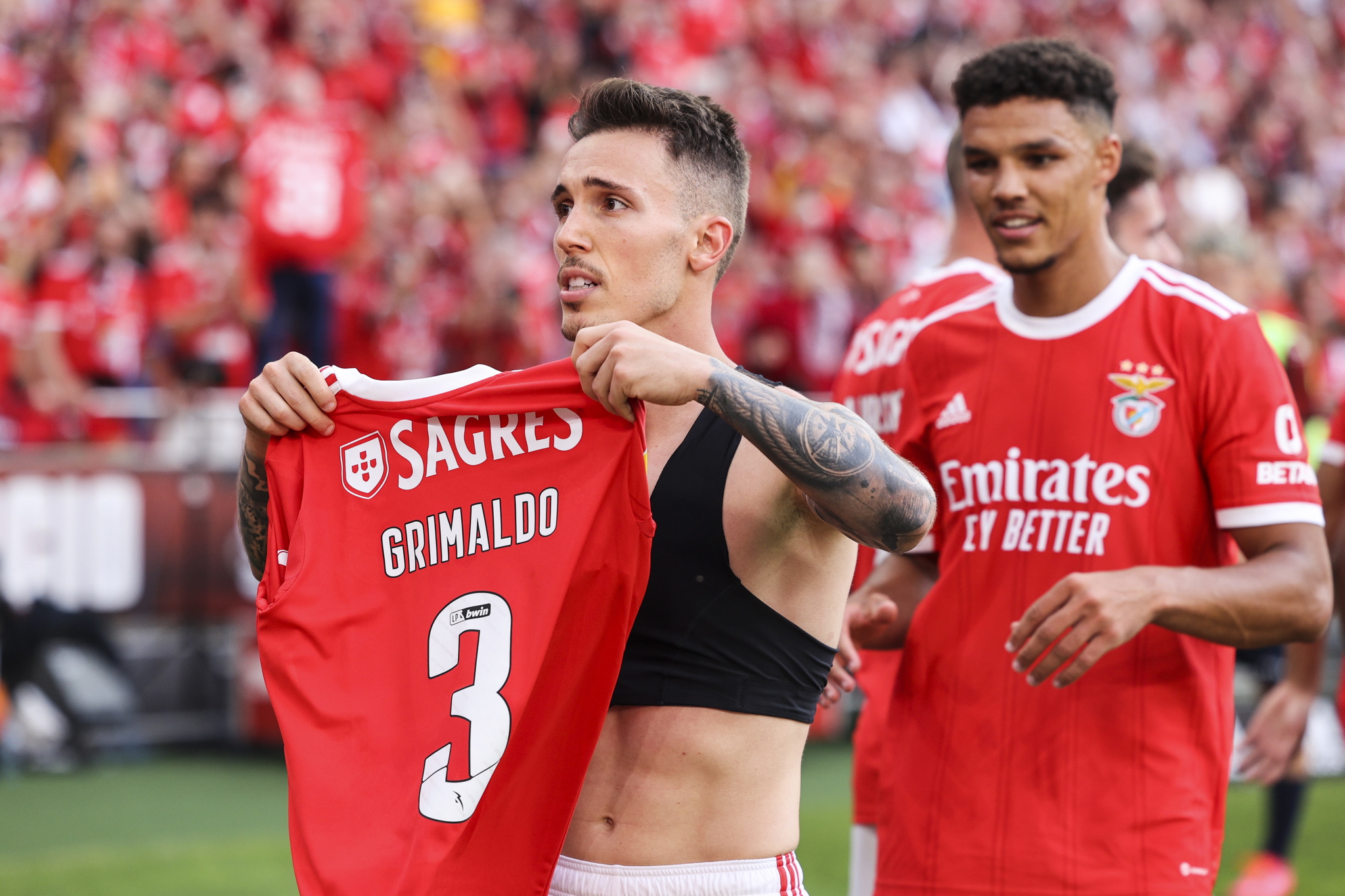 Grimaldo se despide del Benfica.