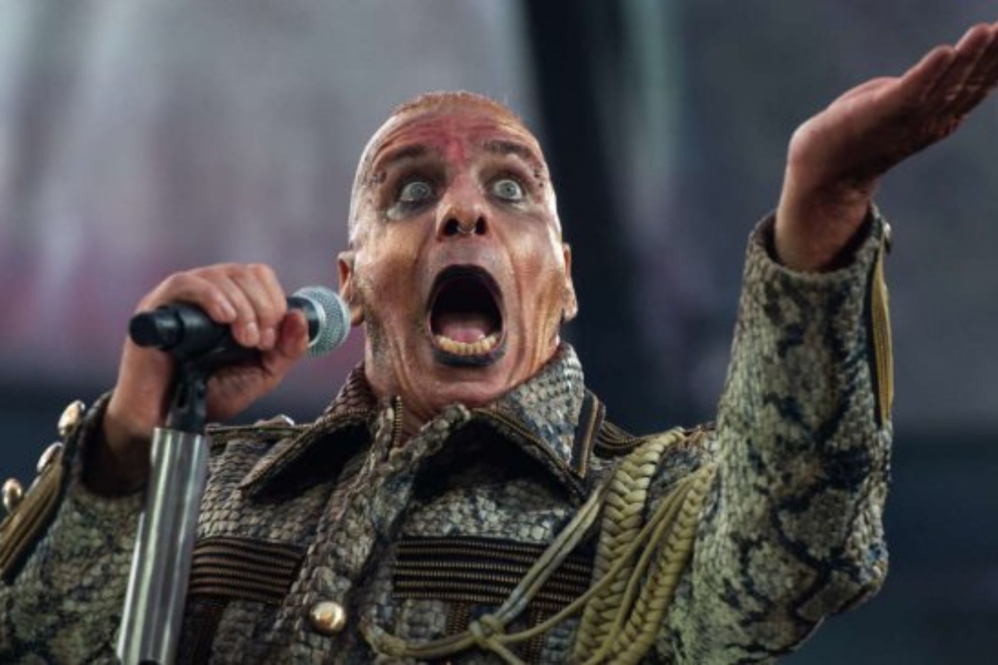 El vocalista de Rammstein, Till Lindeman, acusado de abuso sexual por más de una docena de mujeres
