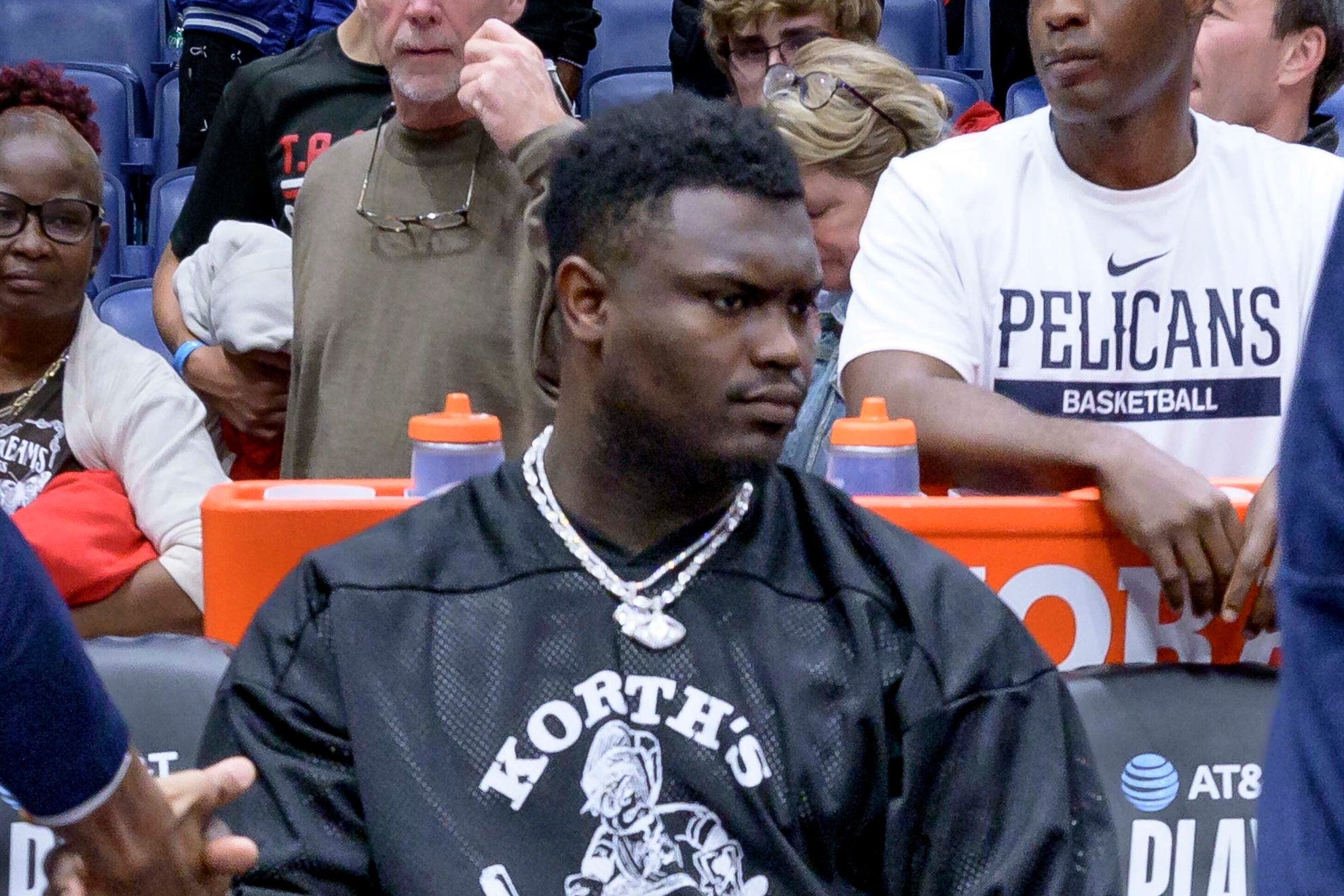 Controversy surrounds Zion Williamson's baby announcement as adult film star speaks out