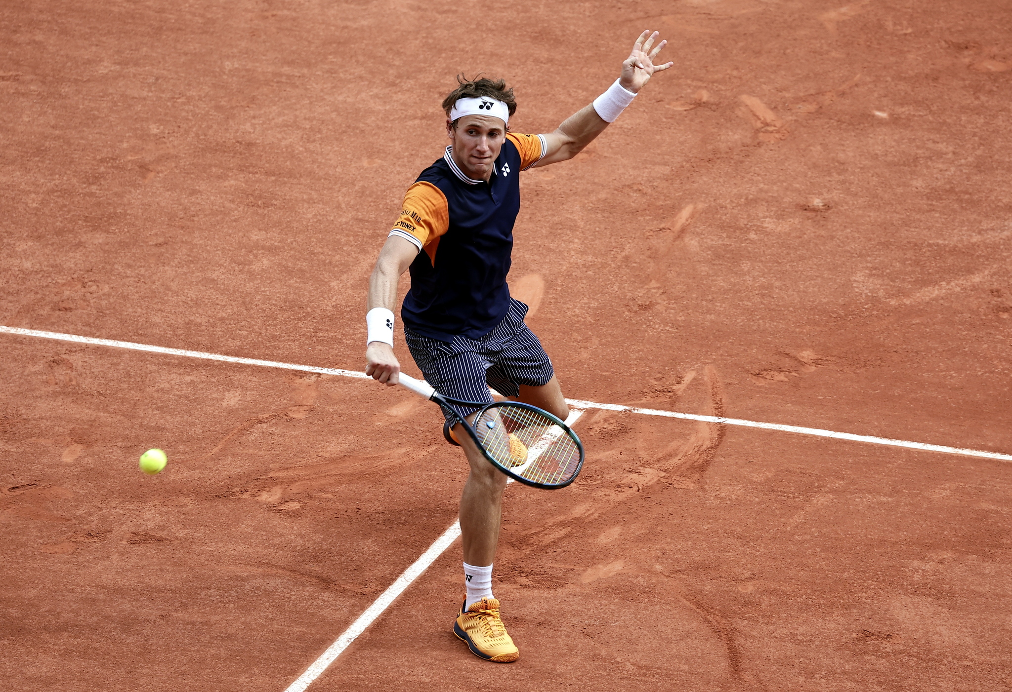 Djokovic alcanza la triple corona de Roland Garros ante Ruud y releva a Nadal en el Olimpo del tenis