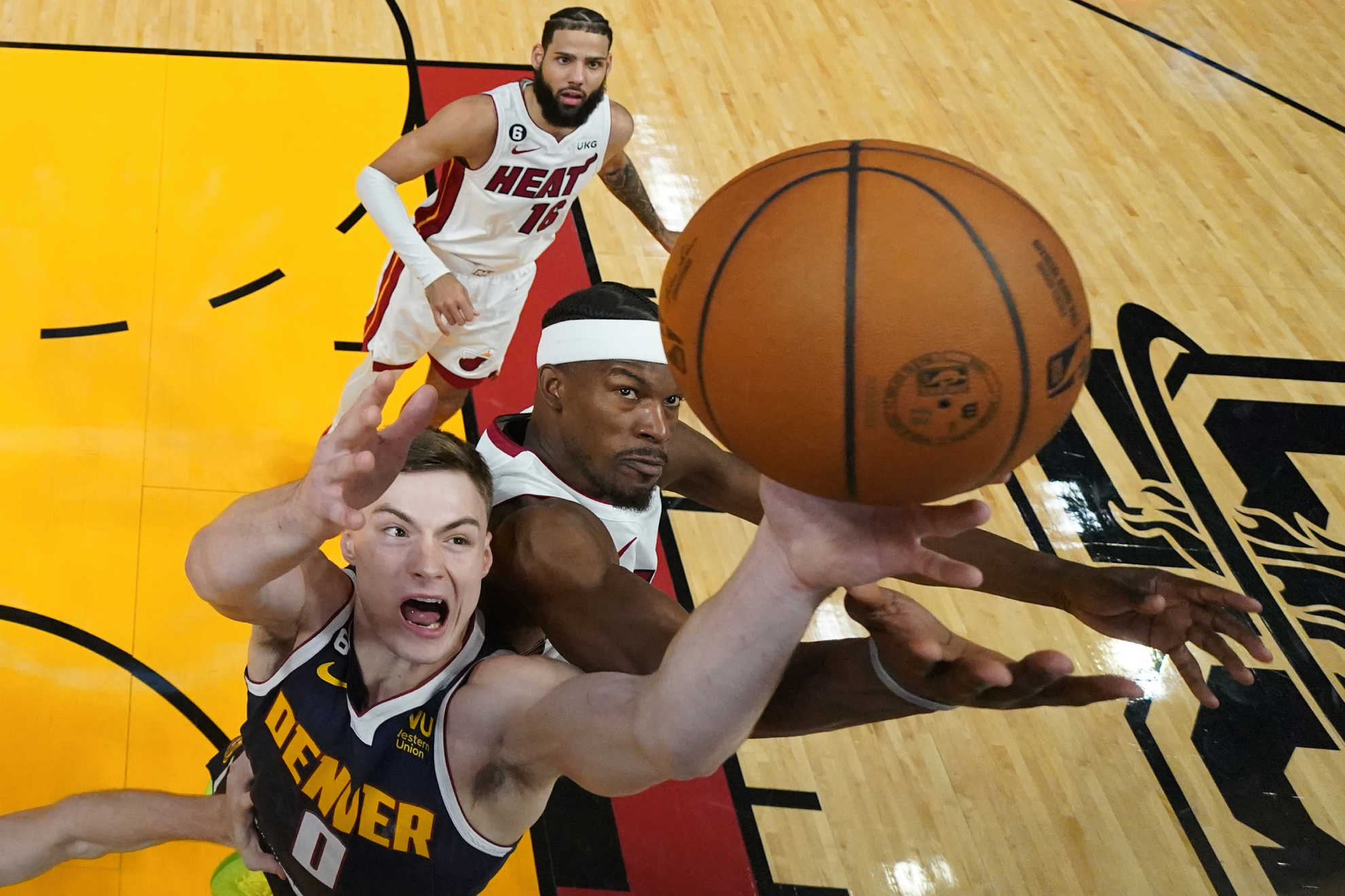 Nuggets and Heat play the NBA Finals