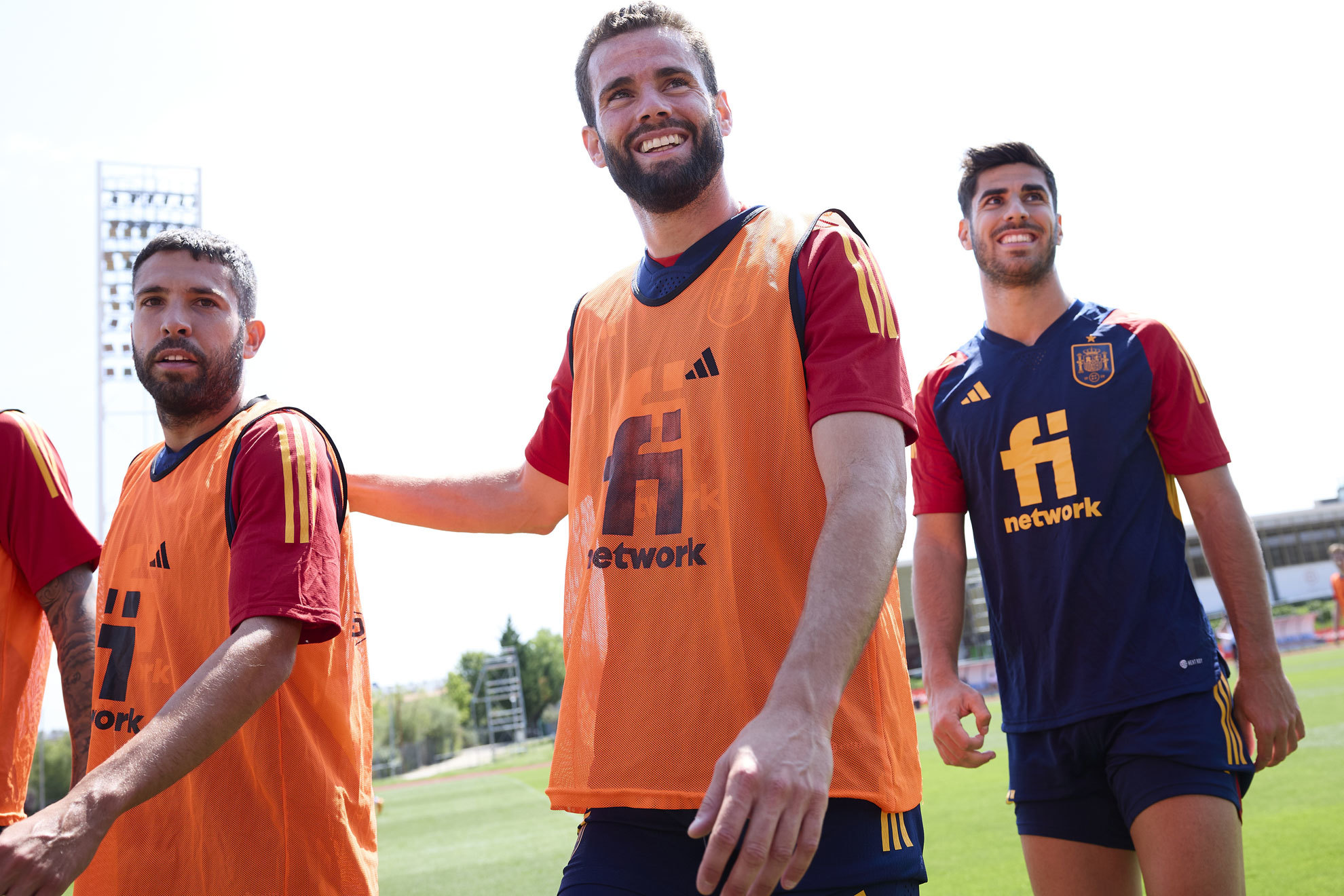 Nacho, con Asensio y Jordi Alba en el entrenamiento de la selección española.