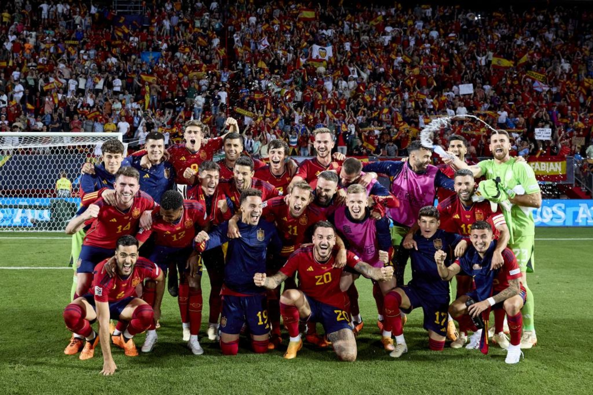 Los jugadores de la selección española celebran el pase a la final de la Nations League.