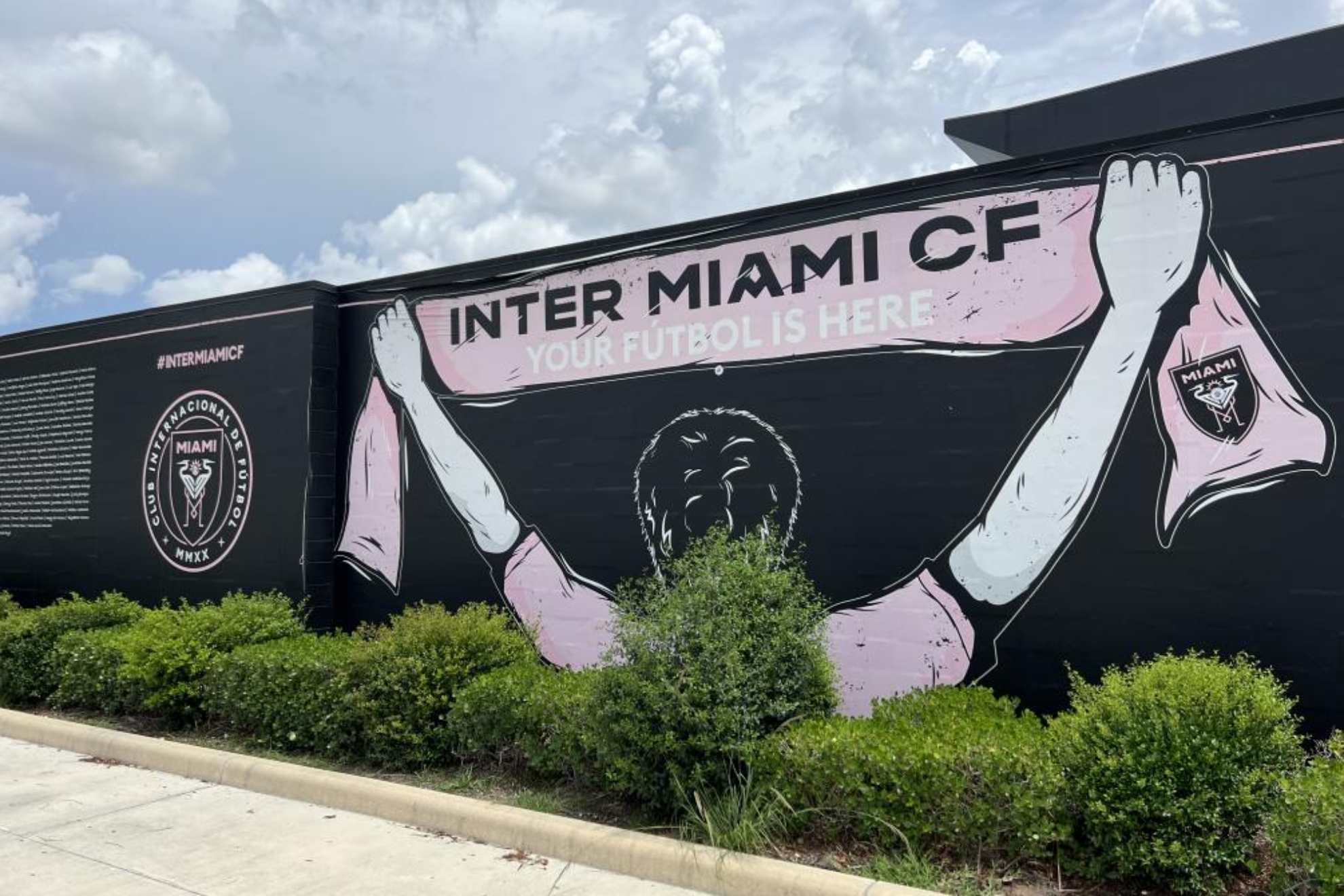 Un mural del estadio  DRV PNK, donde juega el Inter Miami.