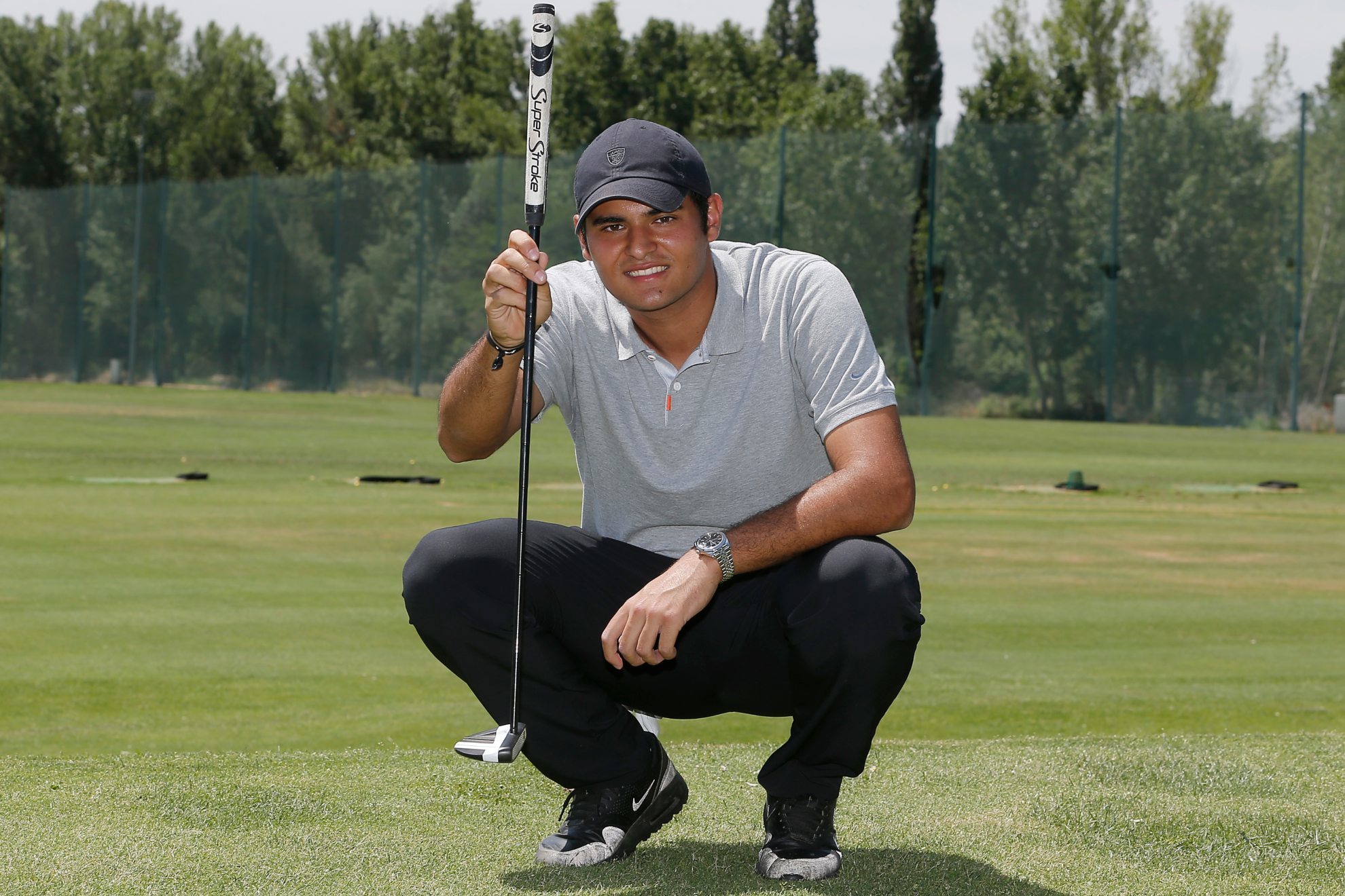 López Chacarra, con un palo de golf de la firma que le patrocina /Ángel Rivero