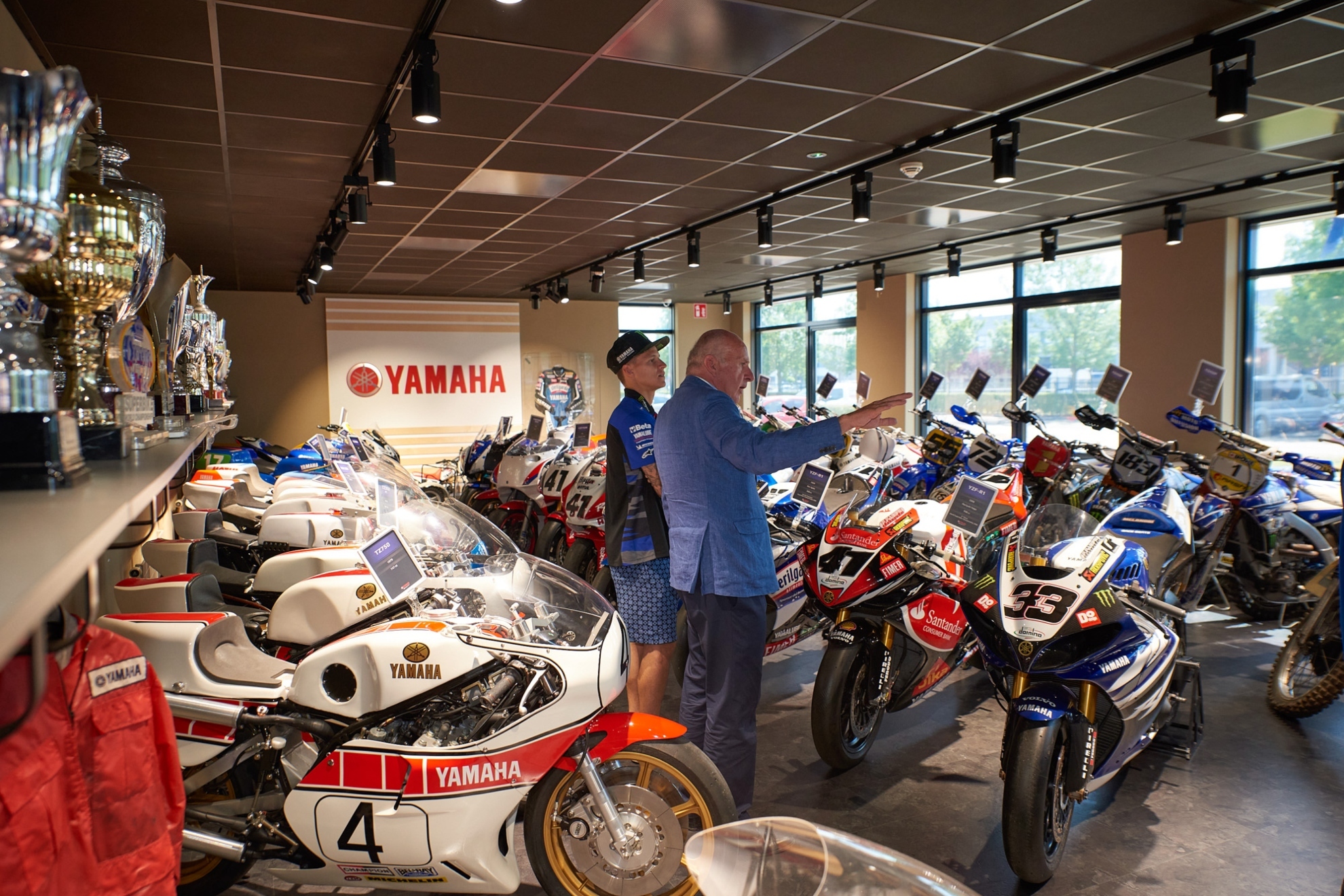 Fabio Quartararo, en la sede de Yamaha en Europa.