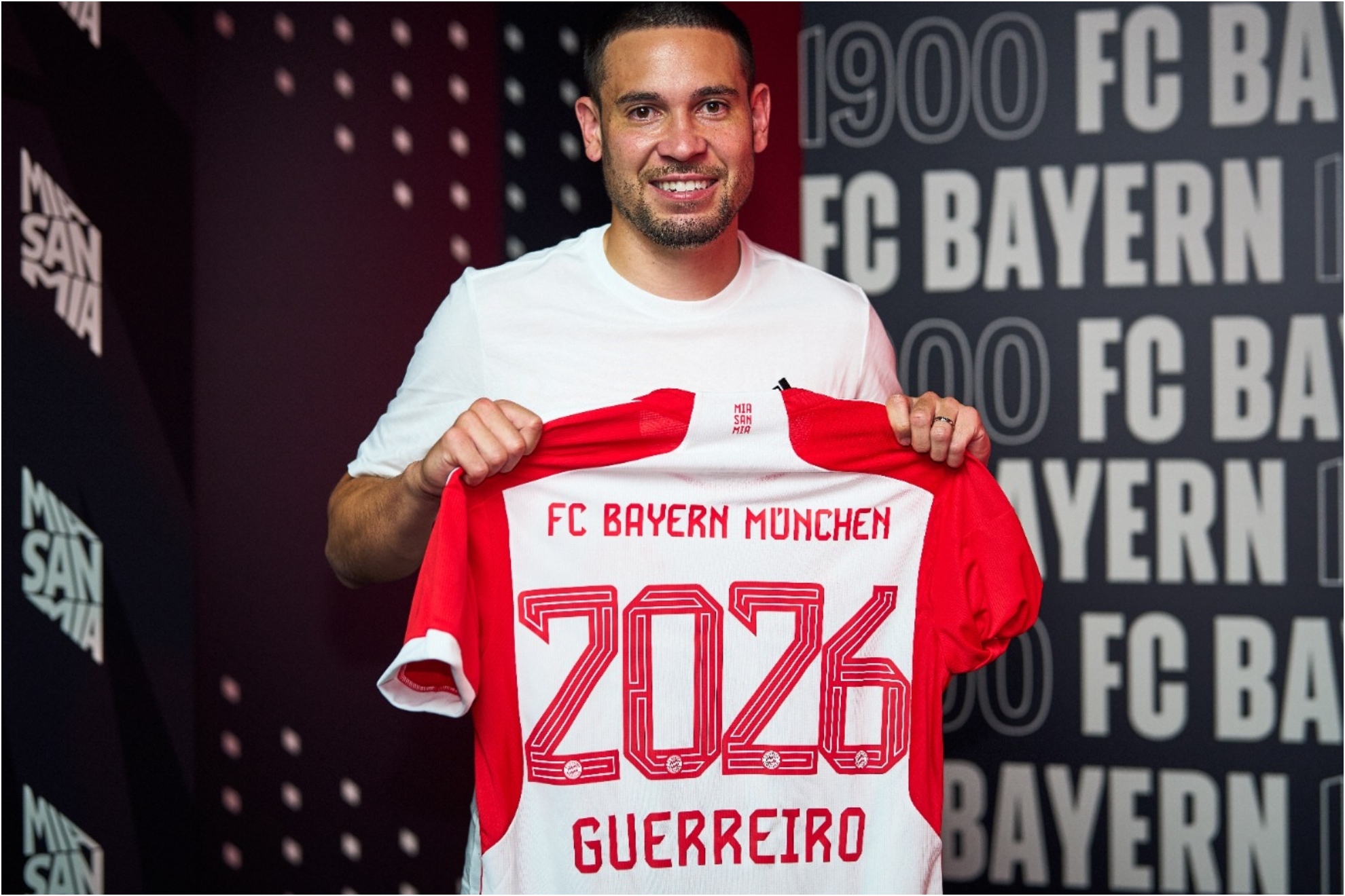 Guerreiro posa con la camiseta del Bayern en donde se ve hasta cuándo ha fichado: 2026