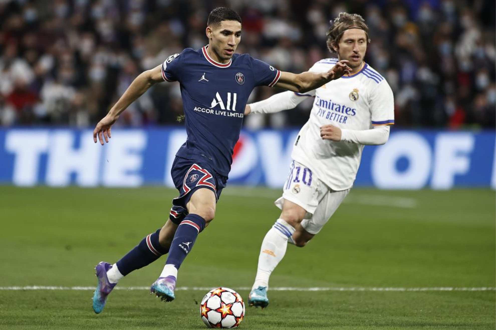 Manchester City want to sign PSG star, and Mbappe's best friend, Achraf Hakimi