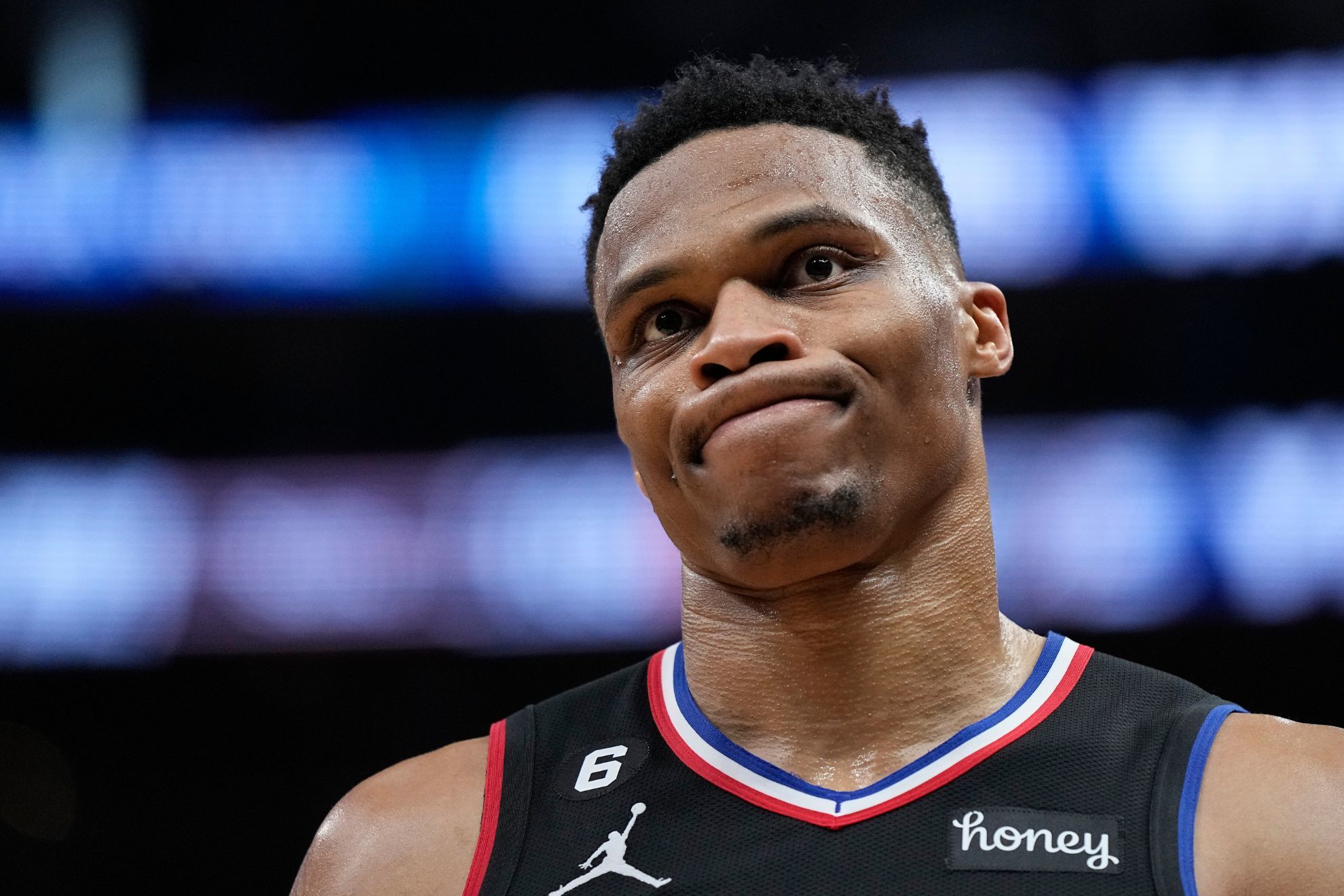Russell Westbrook accepts massive paycut to remain with the Clippers
