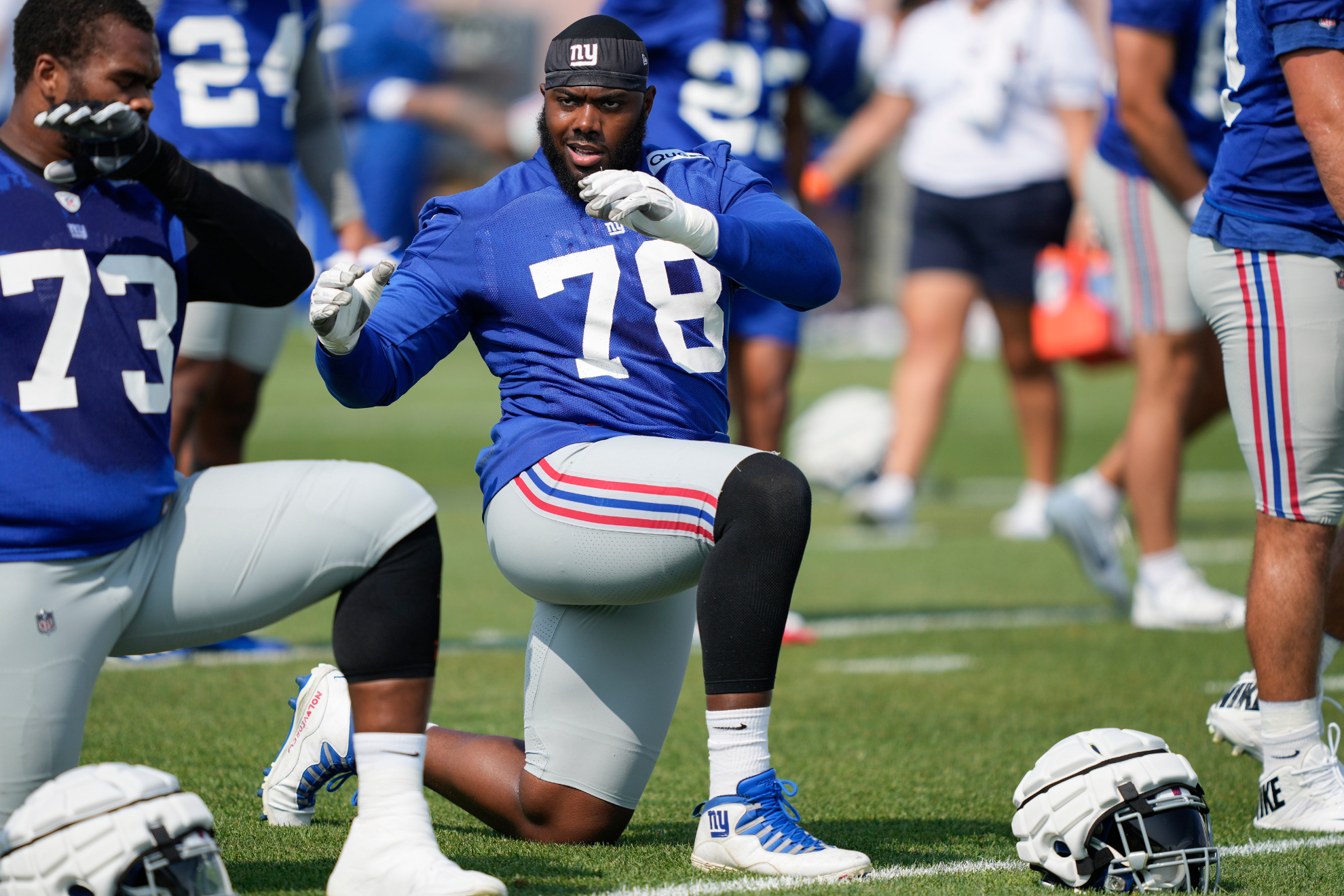 Top lineman Andrew Thomas agrees to mega-extension with Giants