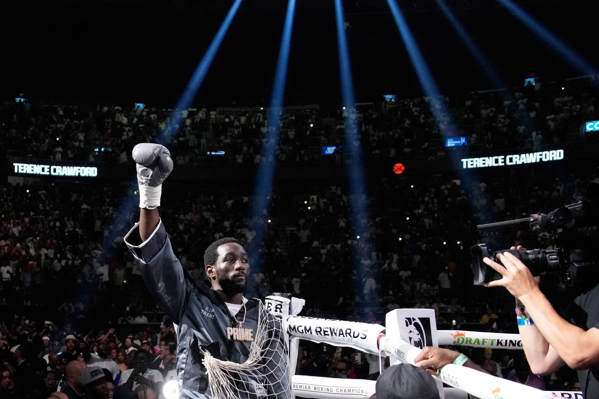 Terence Crawford enters the ring to fight Errol Spence Jr. /