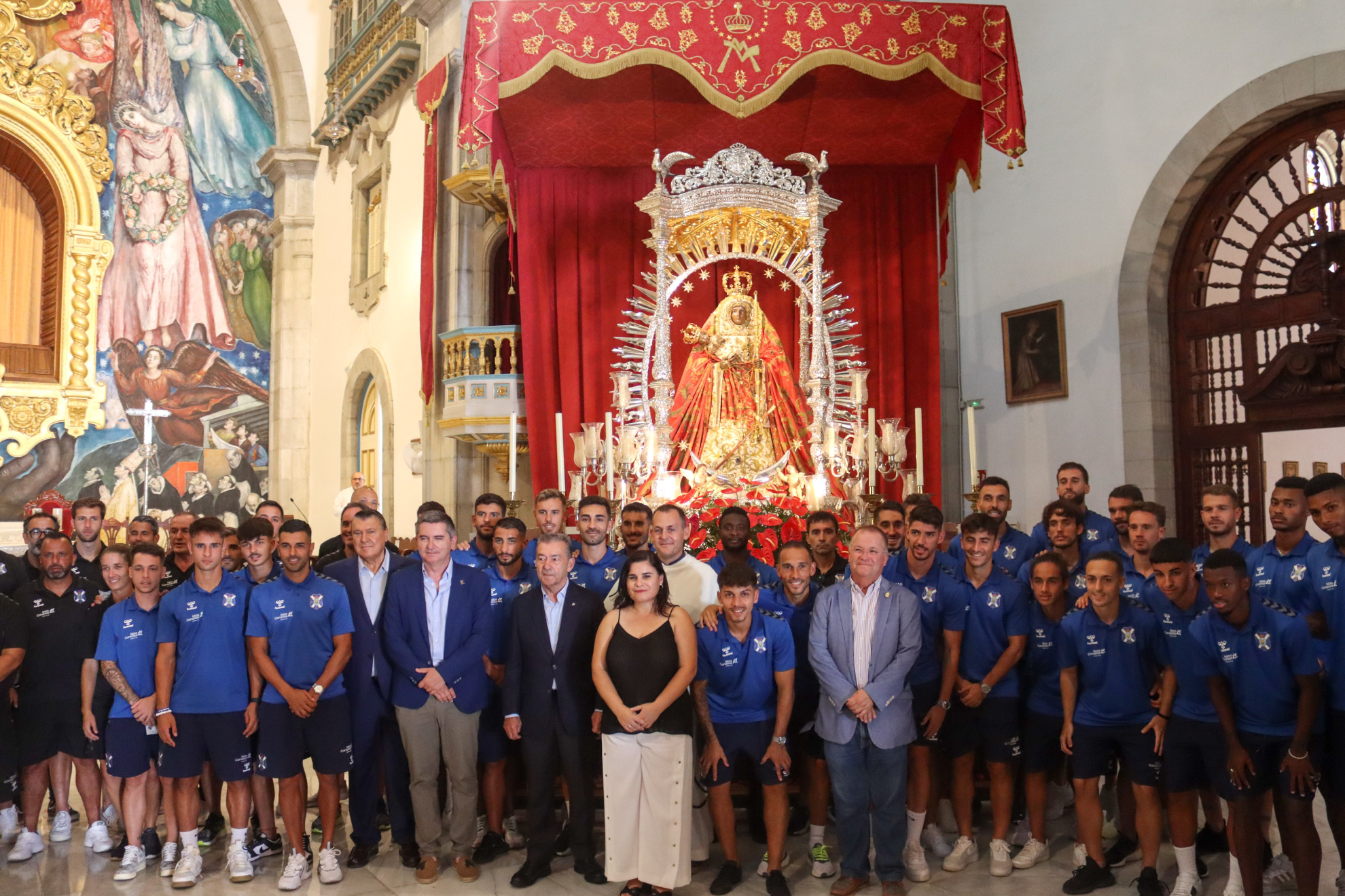 Visita a la Basílica de la Virgen de Candelaria