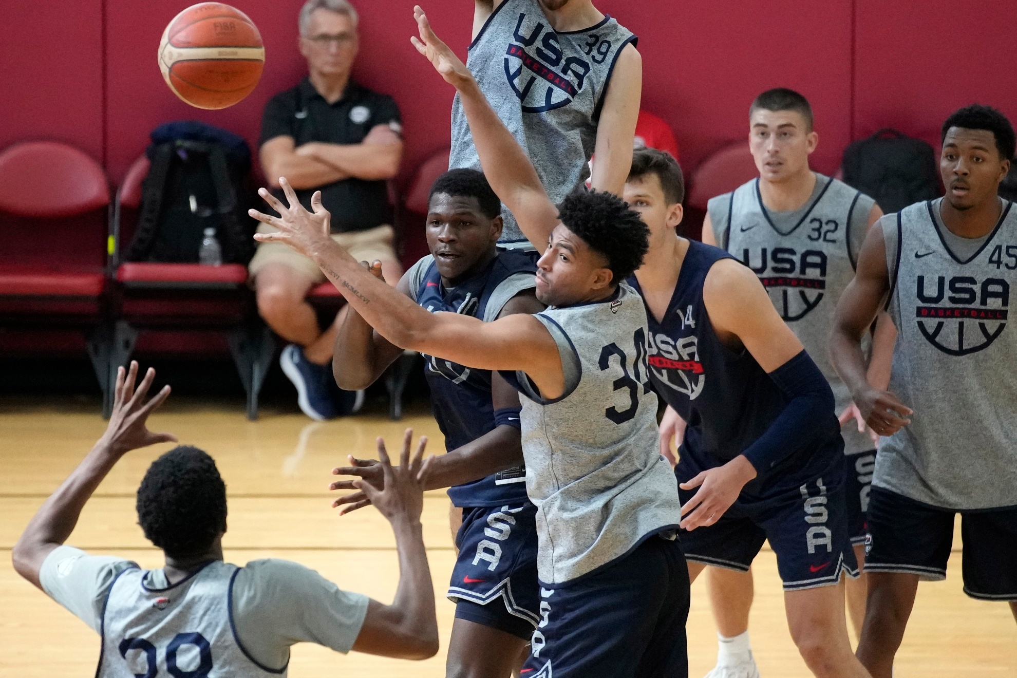 Anthony Edwards leads Team USA in scoring to beat Puerto Rico, but