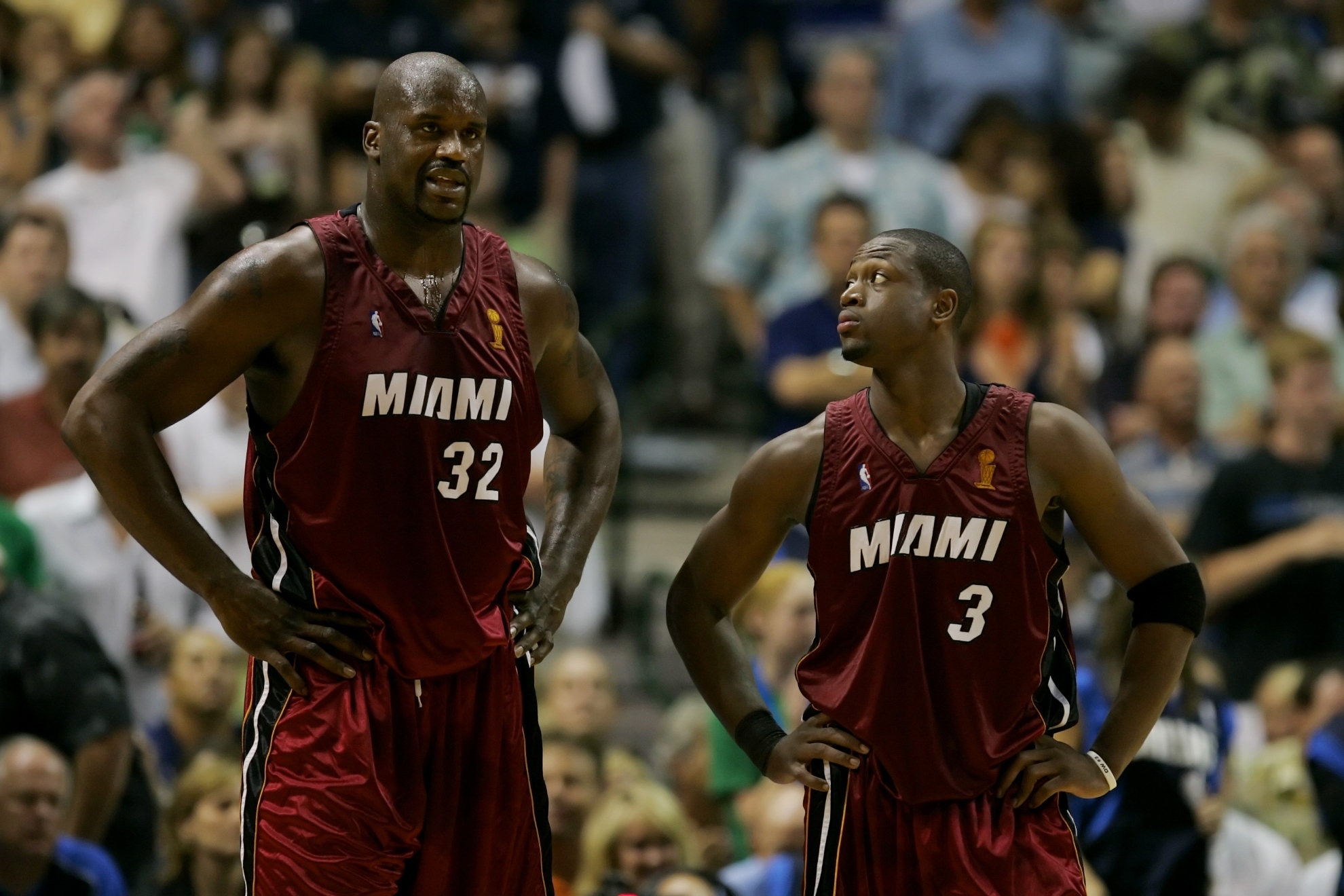 Dwyane Wade and Shaquille O'Neal playing for the Heat.