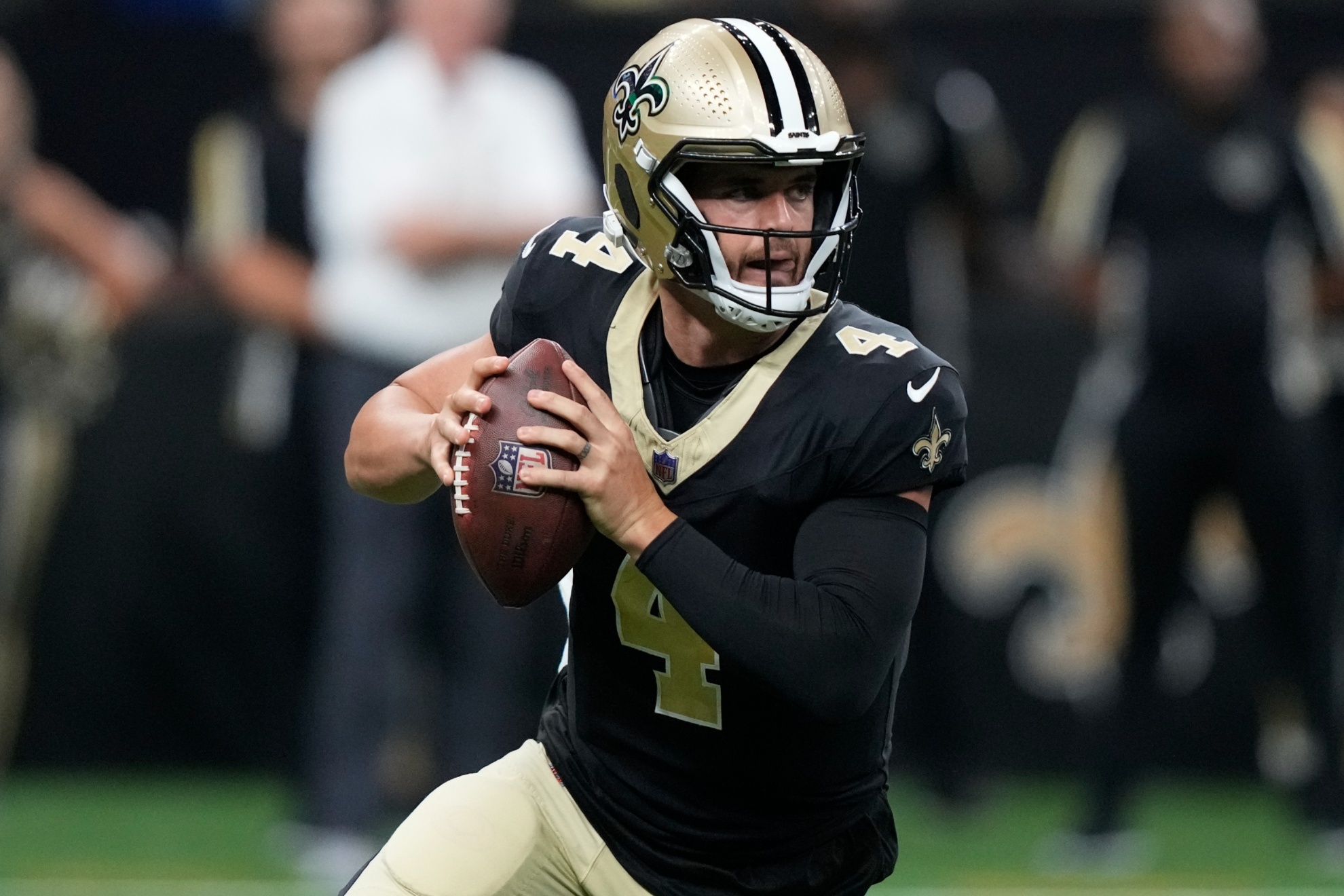 Saints quarterback Derek Carr scored a touchdown in his first game with New Orleans