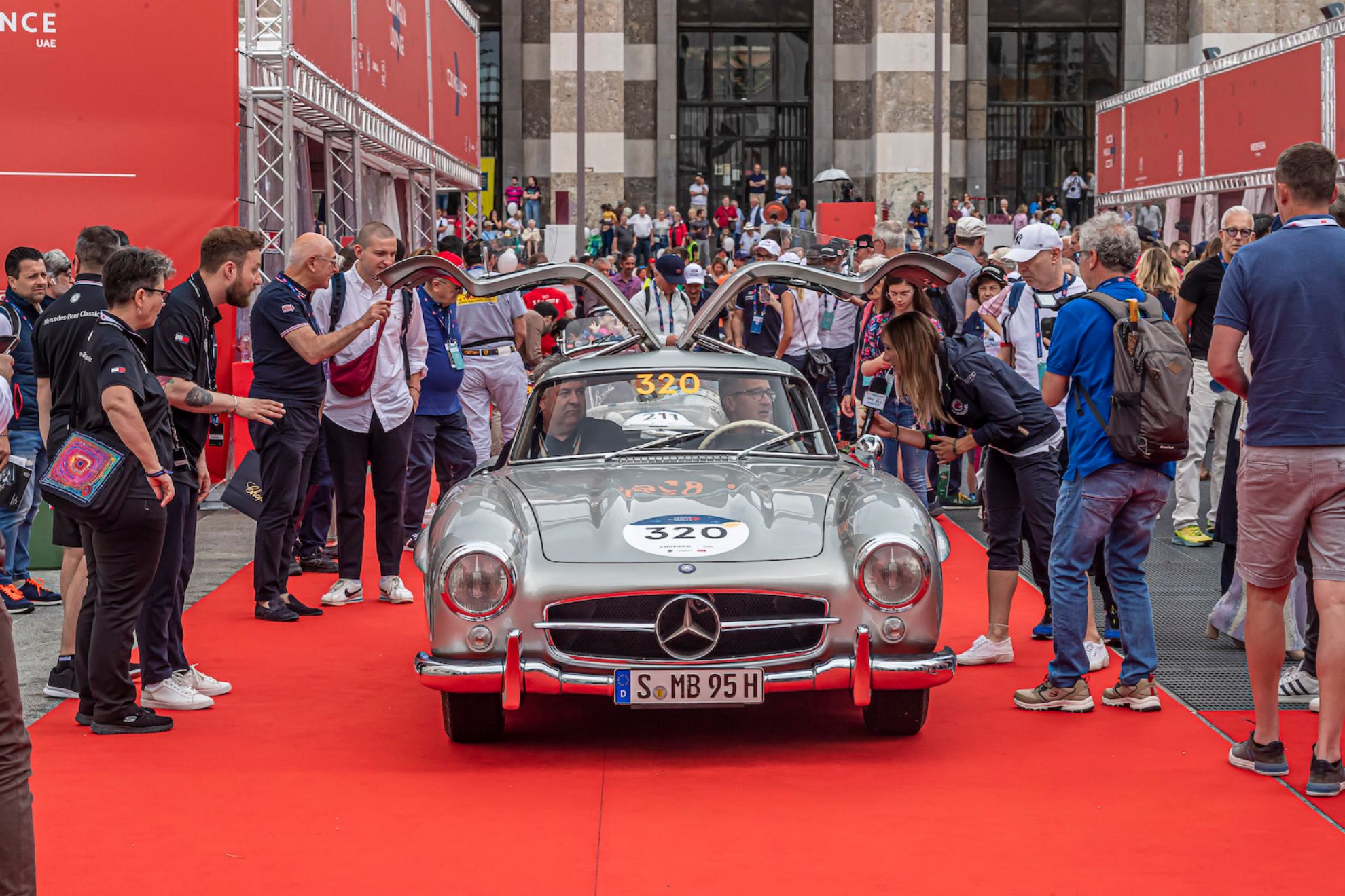 Los coches Eco se mezclaron con los históricos que componen la 1000 Miglia tradicional.