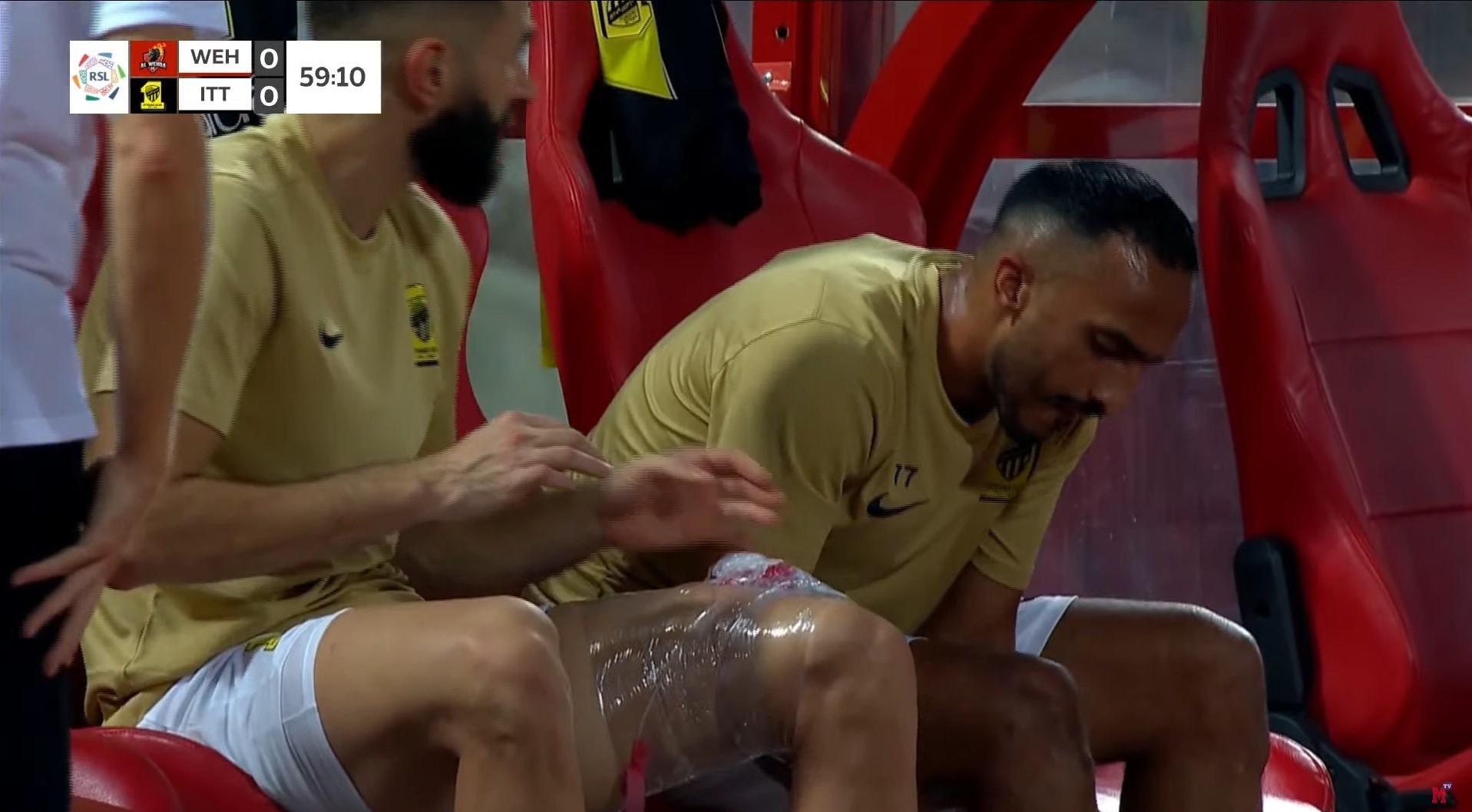Benzema se marcha lesionado en una amarga goleada del Al Ittihad