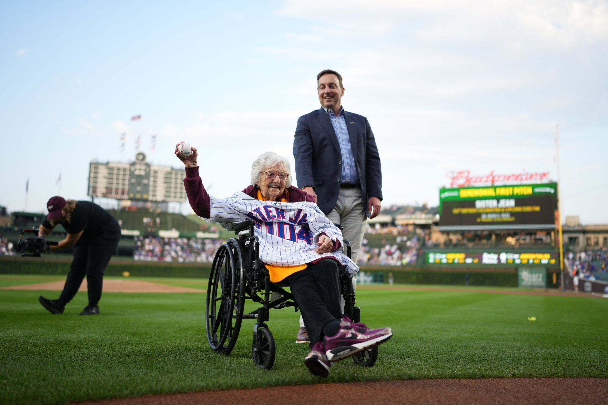 Sister Jean throws out the first pitch at Wrigley Field.