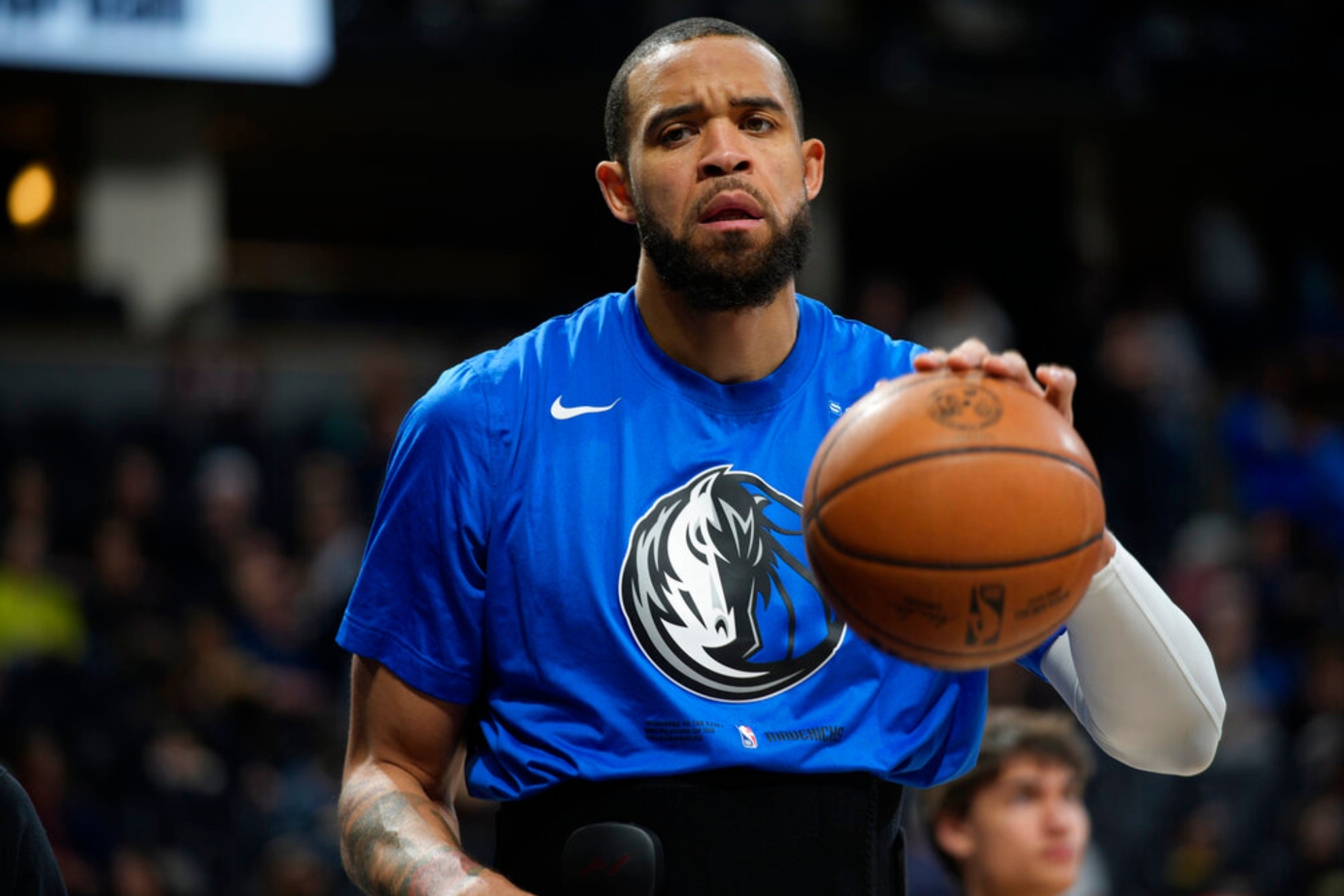 Free agent center Javale McGee signing with Sacramento Kings