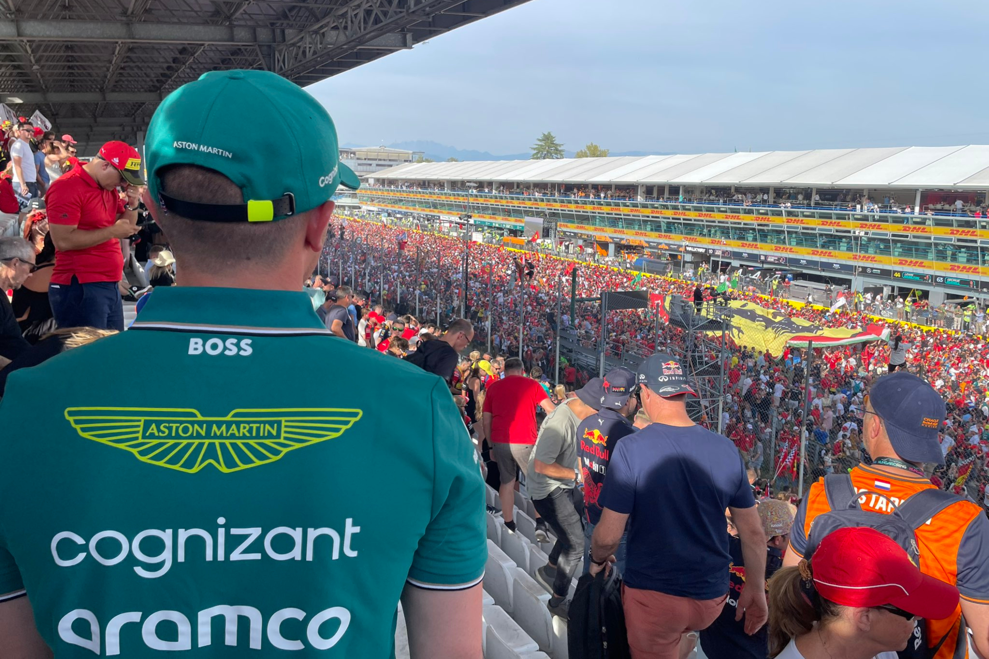 He listened to his friend and... He ended up watching Fernando Alonso at the Italian Grand Prix!