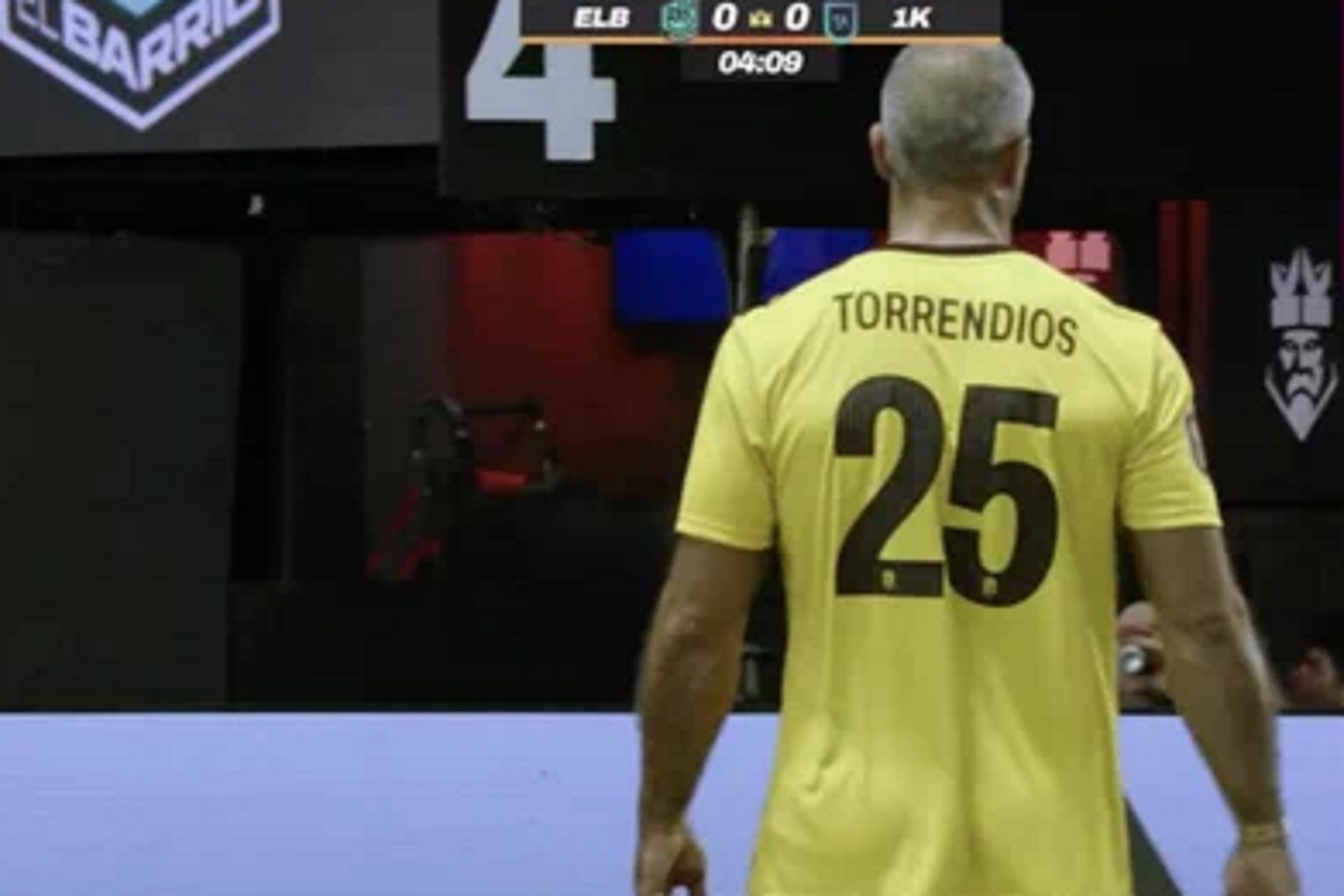 Marc Torrej�n se suma al meme y se cambia el nombre de la camiseta a Torrendios