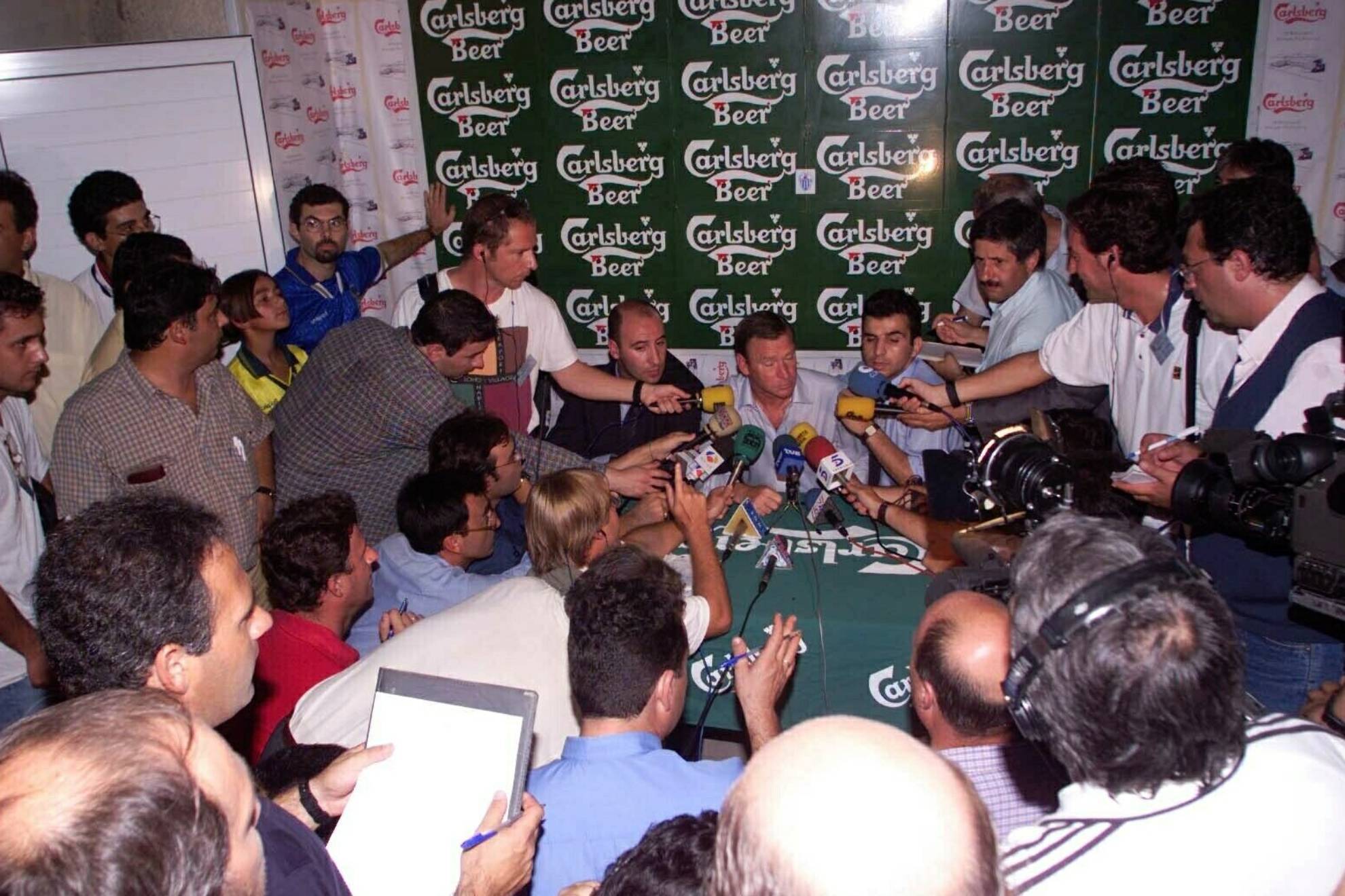 Rueda de prensa de Javier Clemente en Lárnaca en su último partido con la selección