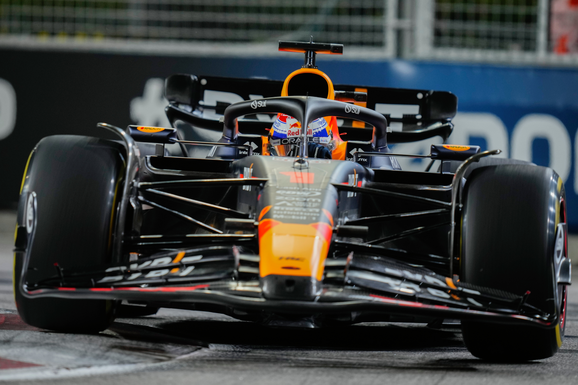 Max Verstappen tuvo un mal día en Singapur... ¿accidente o tendencia?