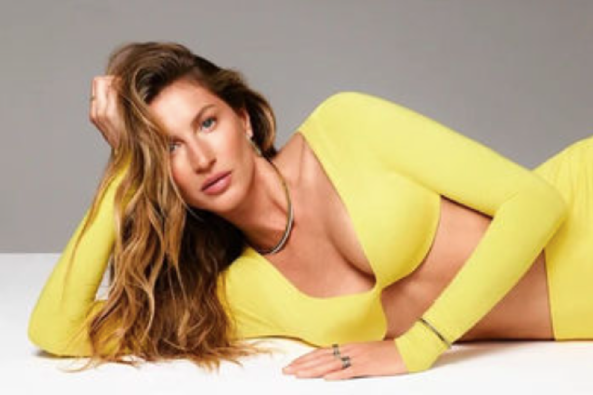 Gisele Bundchen, always in the spotlight after her divorce from Tom Brady: Who did she celebrate Valentines Day with?