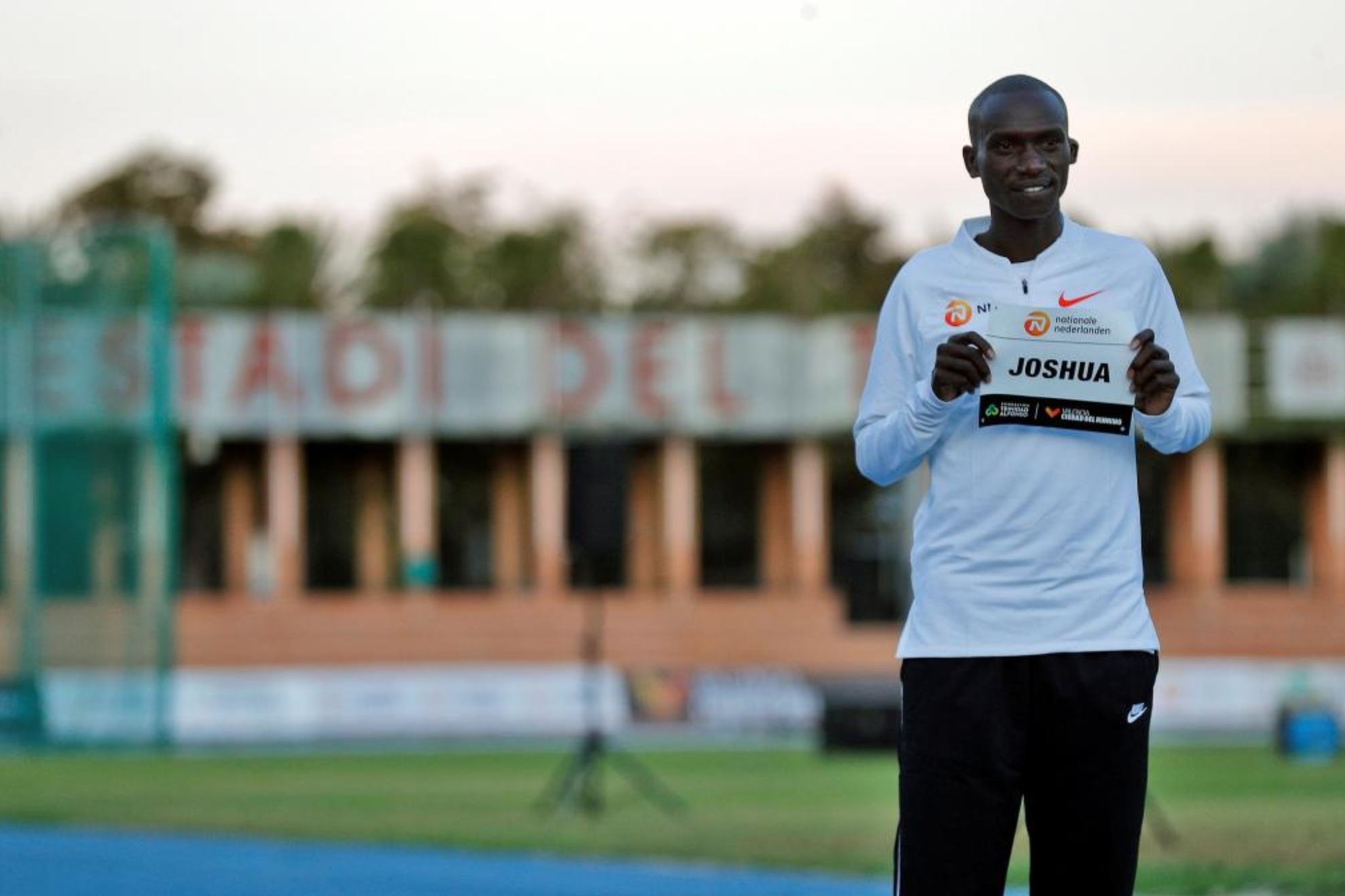 El ugandés Cheptegei y el keniano Mutiso, primeros confirmados en el Maratón Valencia