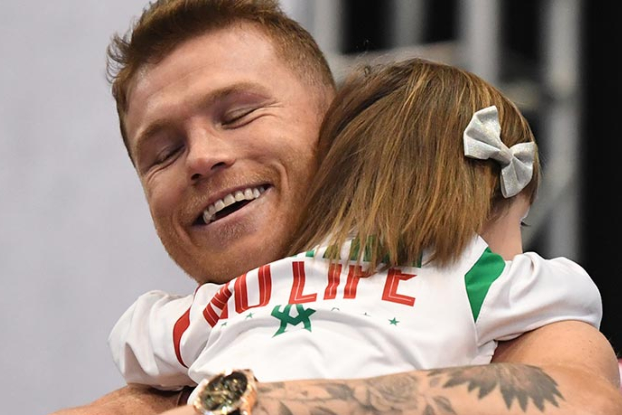 Canelo vs. Charlo: Canelo's emotional pre-fight surprise, videos from his 4 children