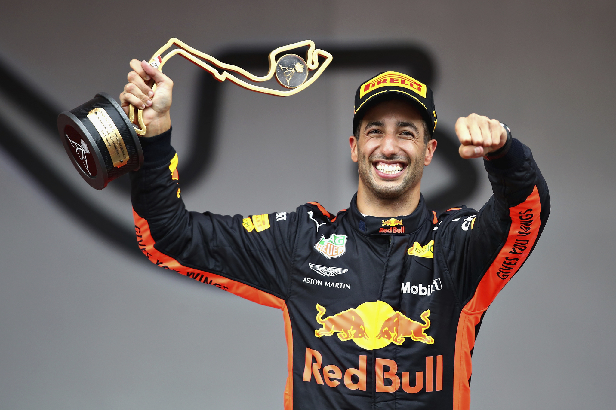 Daniel Ricciardo en el podio de Mónaco