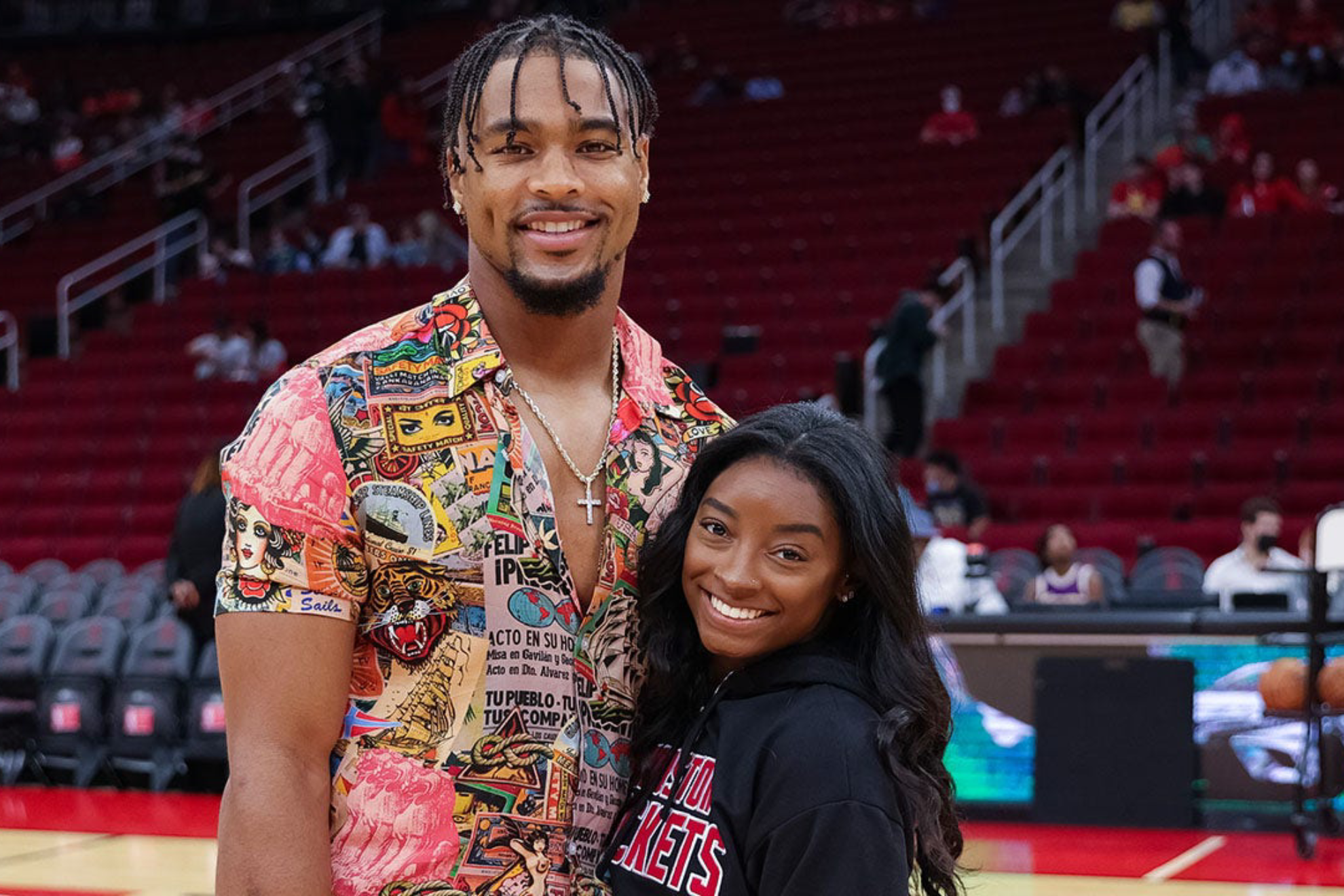 Jonathan Owens' tender and loving message to Simone Biles after her latest success