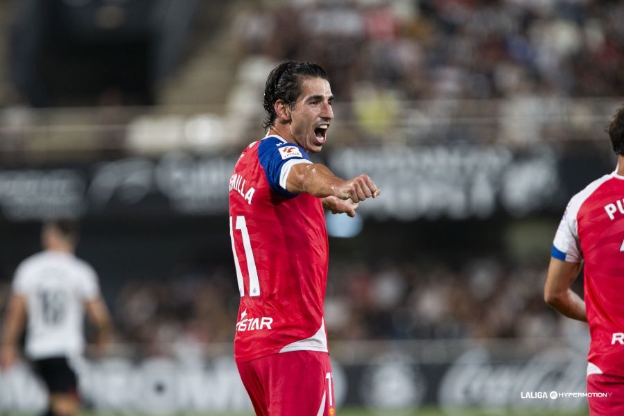 Pere Milla celebra el gol del 0-1 en Cartagonova